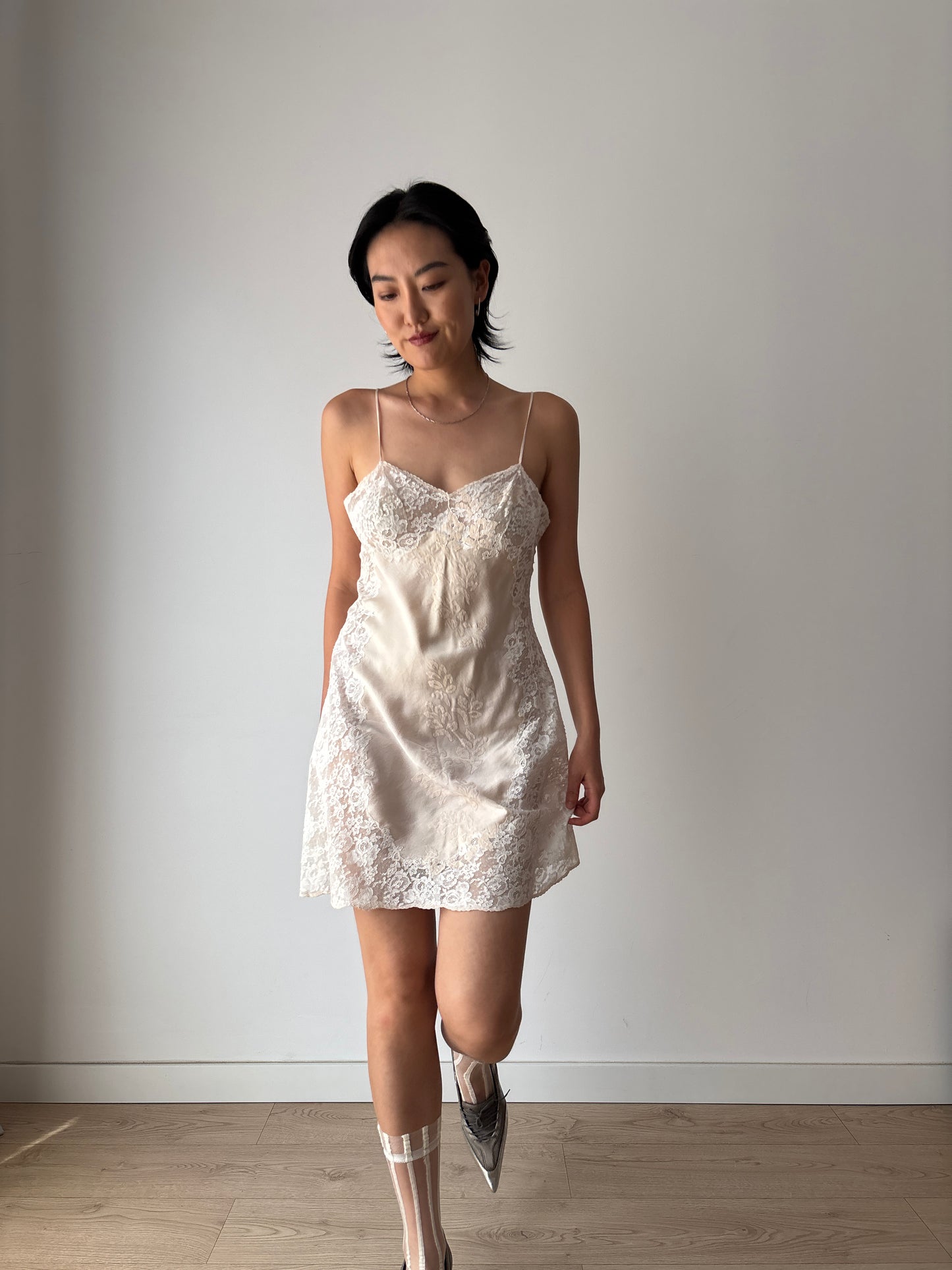 1930s Antique Cream Heavy Lace Embroidered Appliqué Mini Silk Slip dress