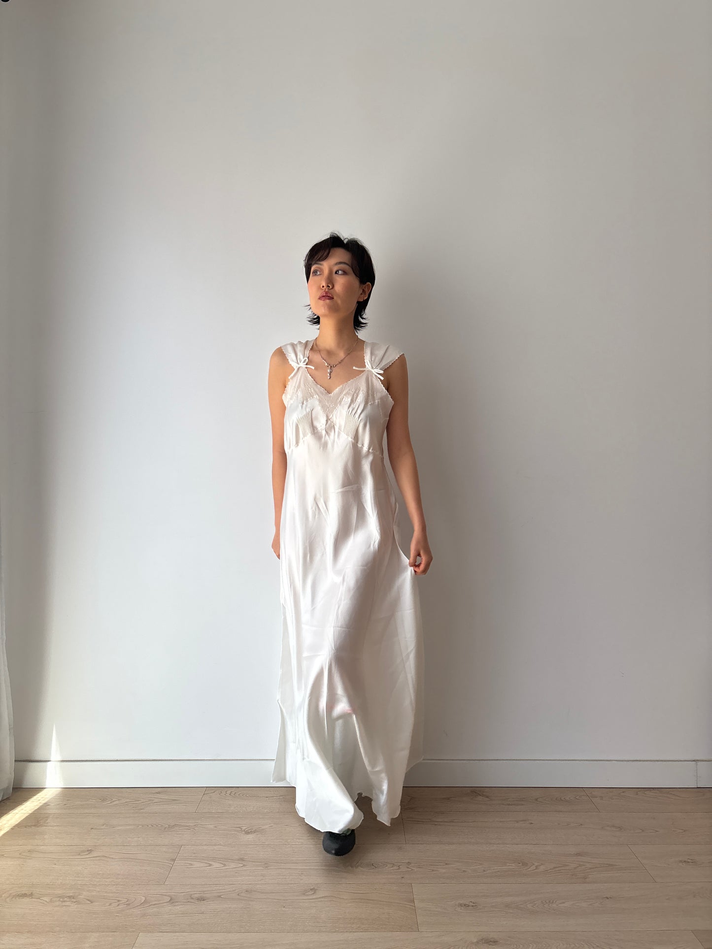 1950s Vintage Embroidered Satin Bridal Nightgown, Wedding dress