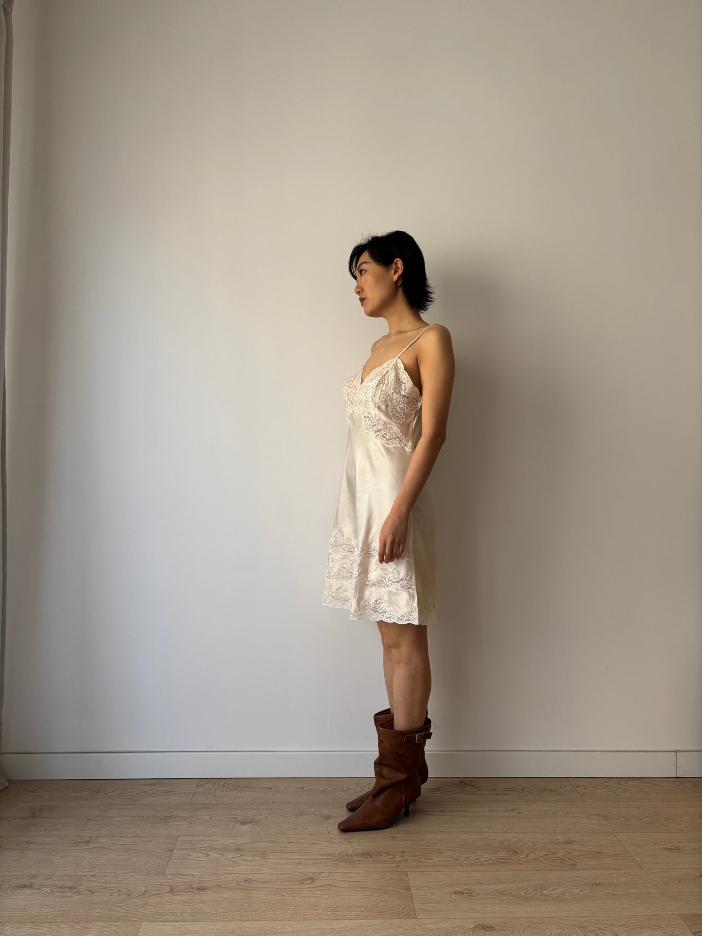 1930s Vintage Lace Silk Slip Dress, Bridal Antique White Mini Dress