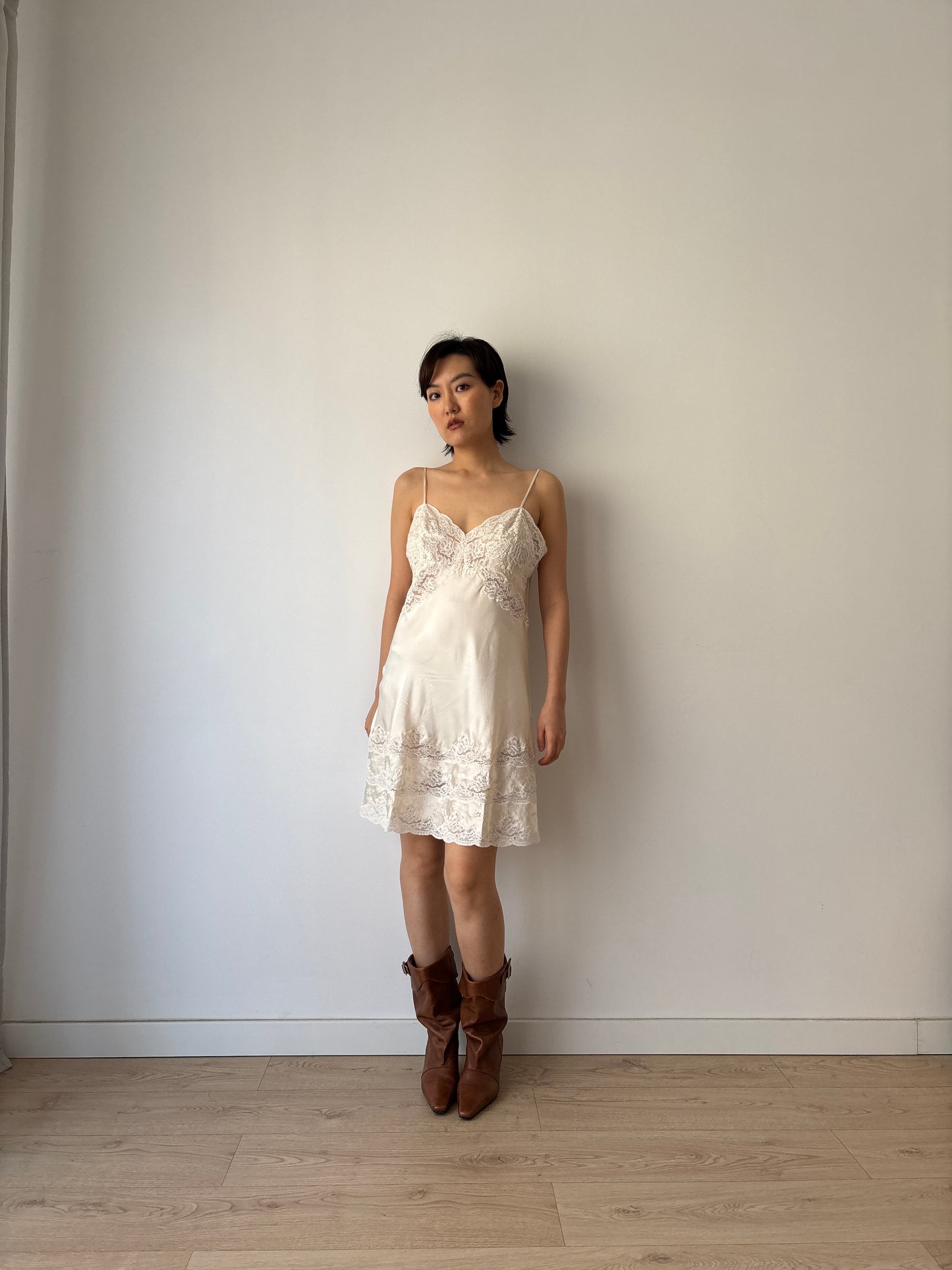 1930s Vintage Lace Silk Slip Dress, Bridal Antique White Mini Dress