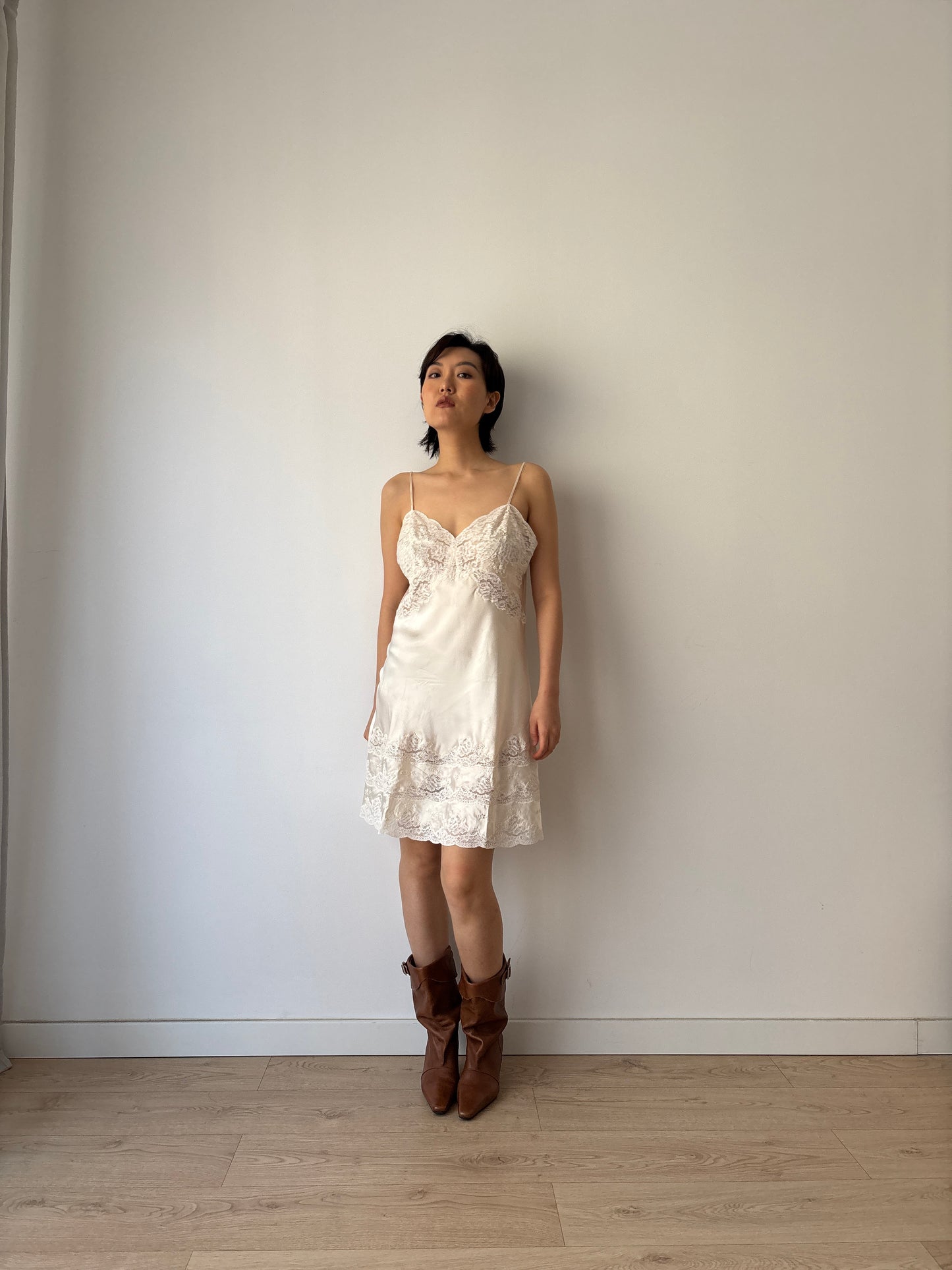 1930s Vintage Lace Silk Slip Dress, Bridal Antique White Mini Dress