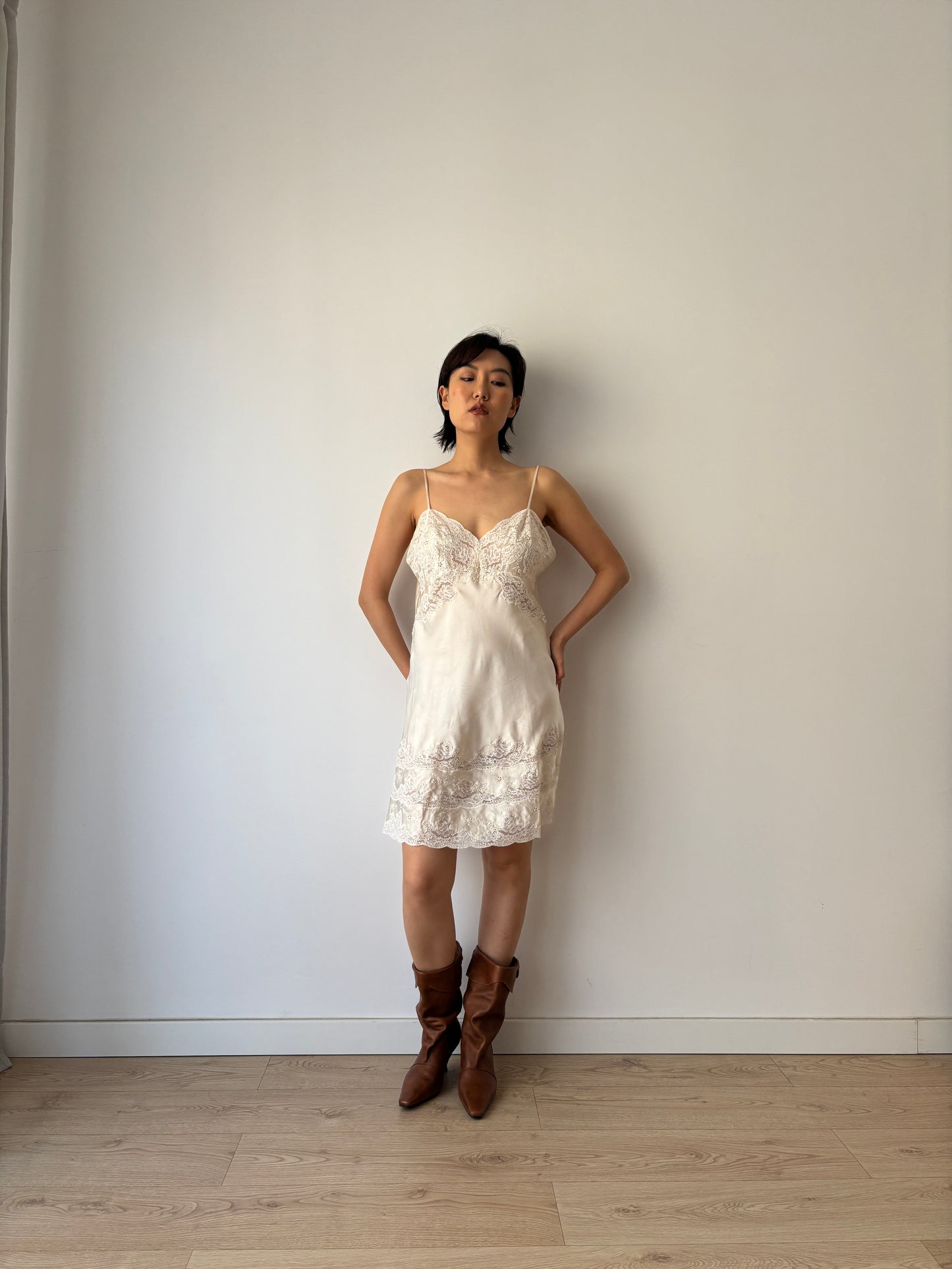 1930s Vintage Lace Silk Slip Dress, Bridal Antique White Mini Dress