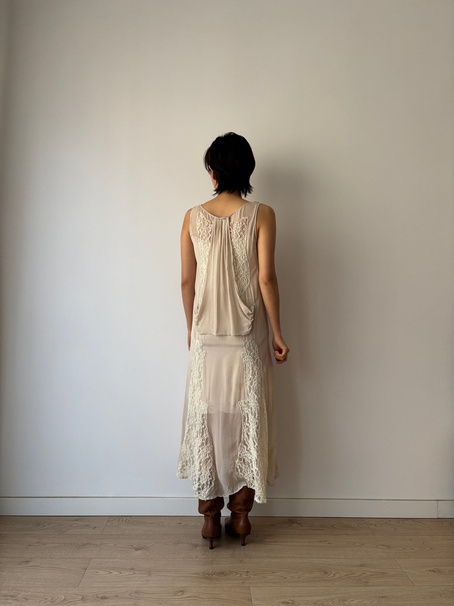 1920s Style White Silk Art Deco Flapper Lace Slip dress