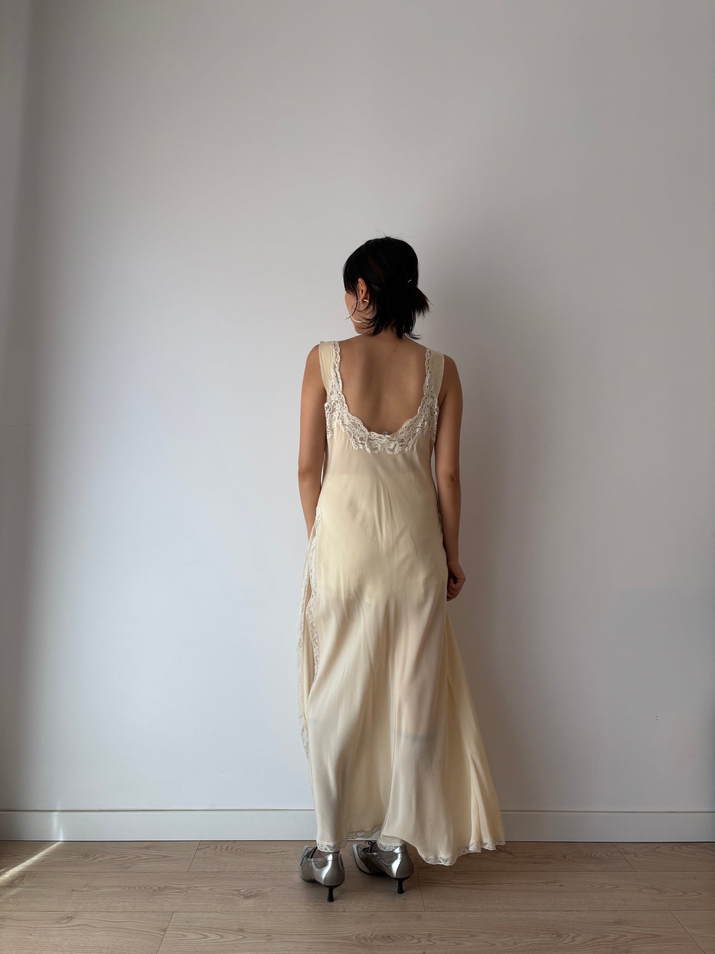 Vintage 90s Y2K romantic side slit cut pure silk beige bridal slip maxi dress