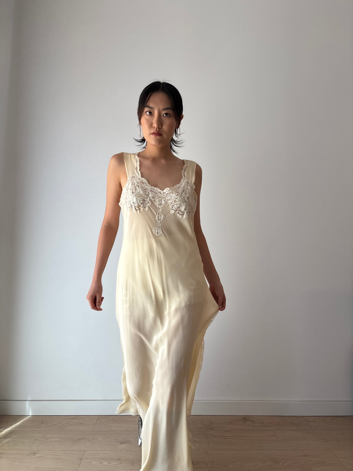 Vintage 90s Y2K romantic side slit cut pure silk beige bridal slip maxi dress