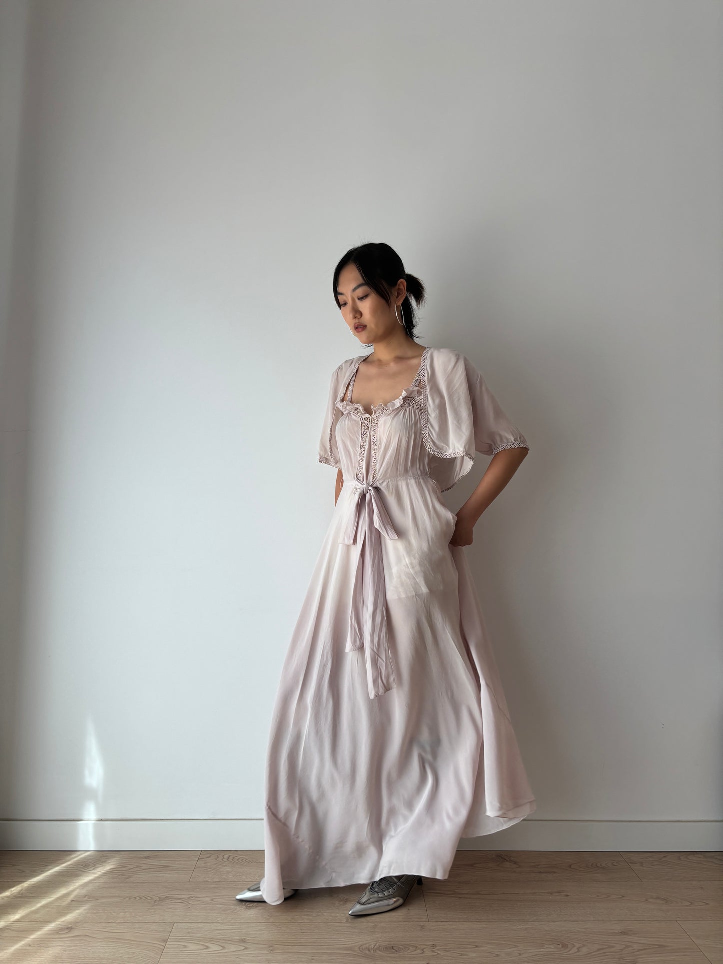 Rare 1930s Lilac Silk Chiffon Nightgown Bias Cut 2 Piece Set / Bed Jacket and Slip Dress Lingerie French Romantic Hollow Lace Peignoir Set