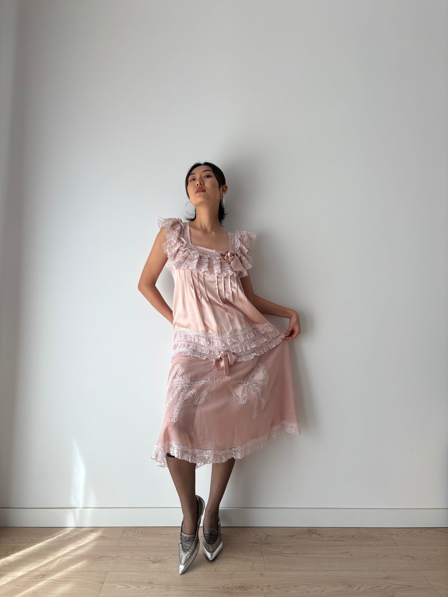 Vintage Purple Pure Silk Heavy Lace Bow Embroidery Lingerie Dress, French Lace Floral Antique Romantic Style Peignoir Made In Italy