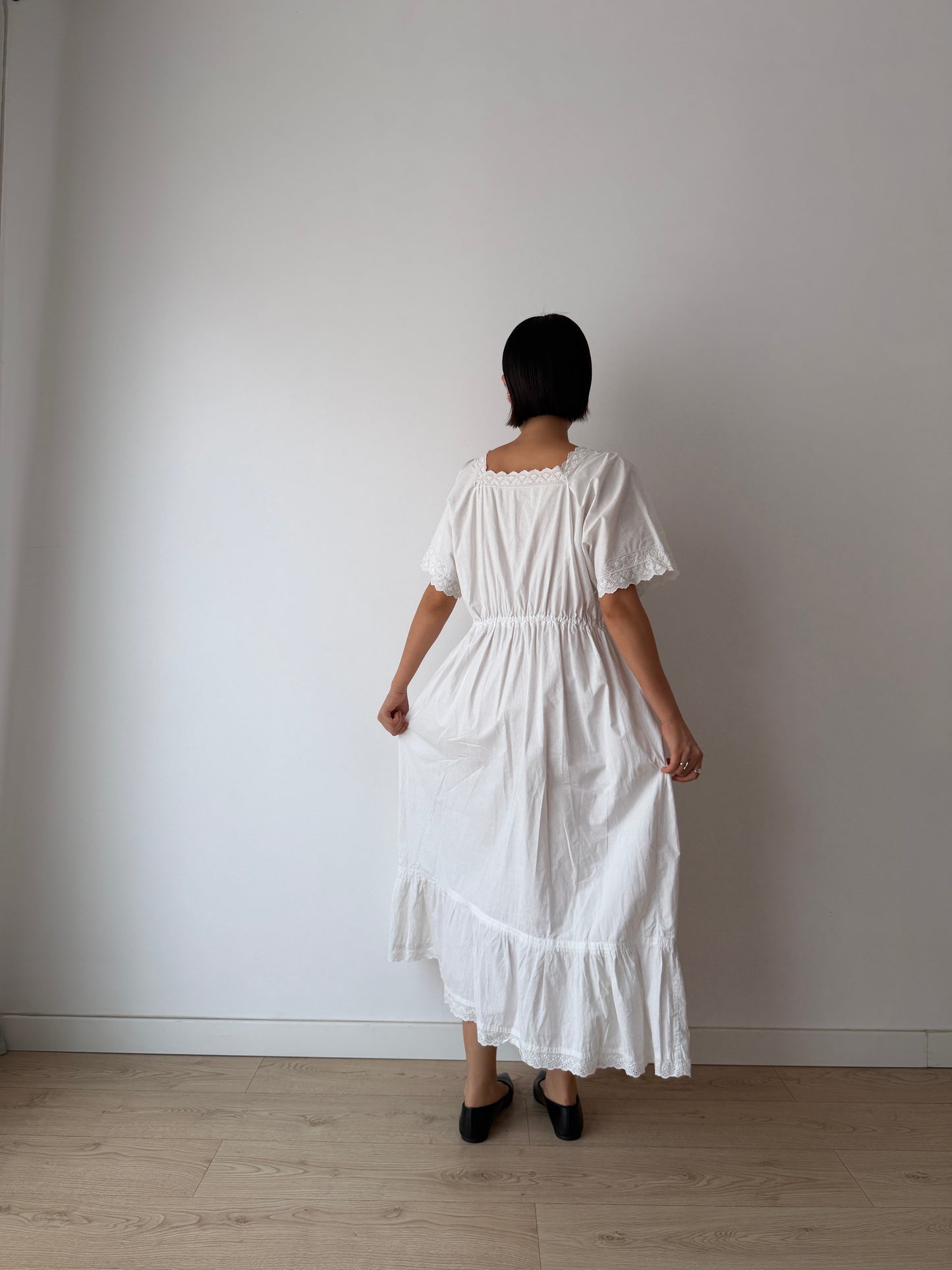 1910s Edwardian Floral French Embroidered Cotton Nightgown
