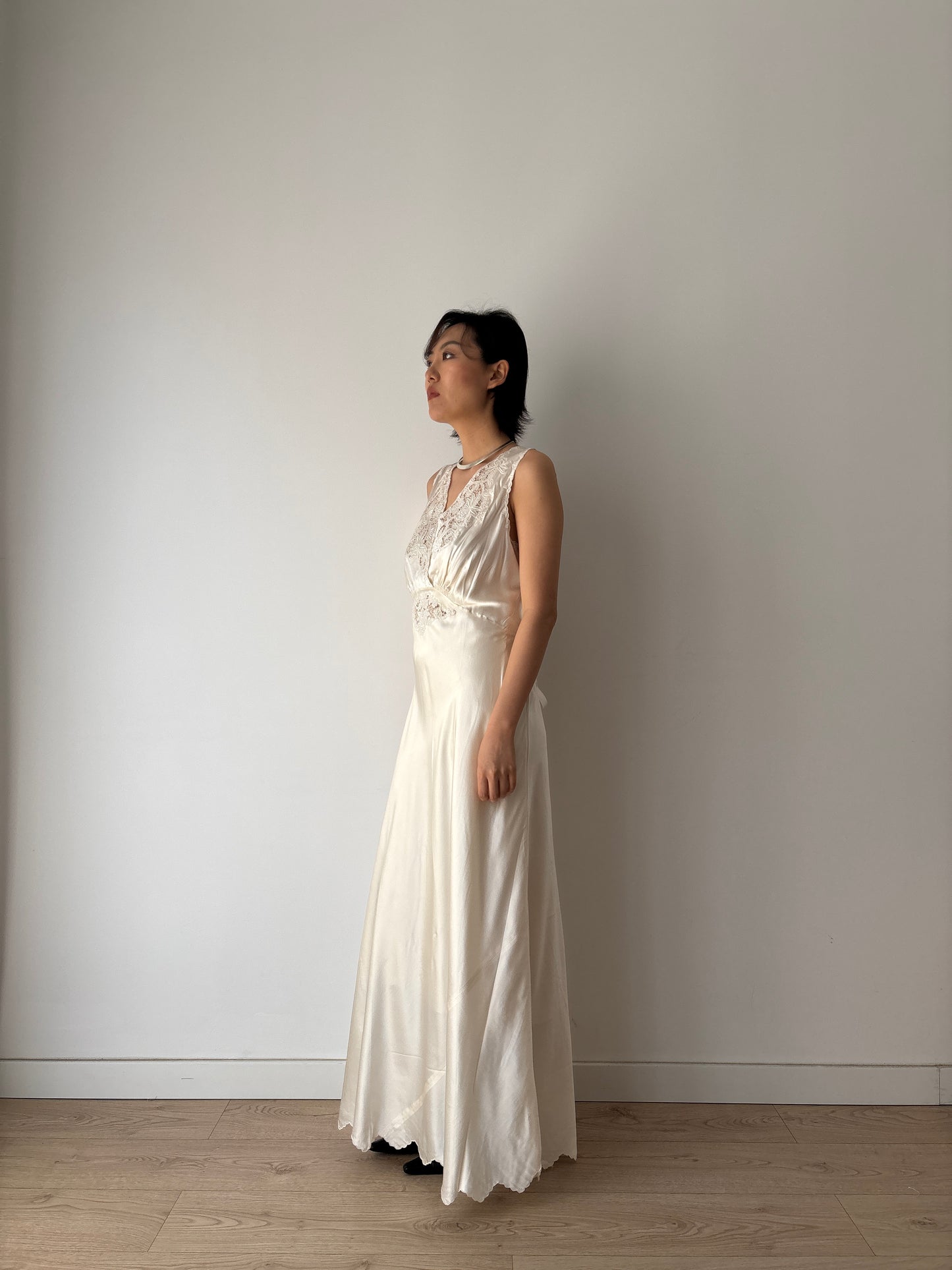 1930s Ivory Silk Satin Nightgown