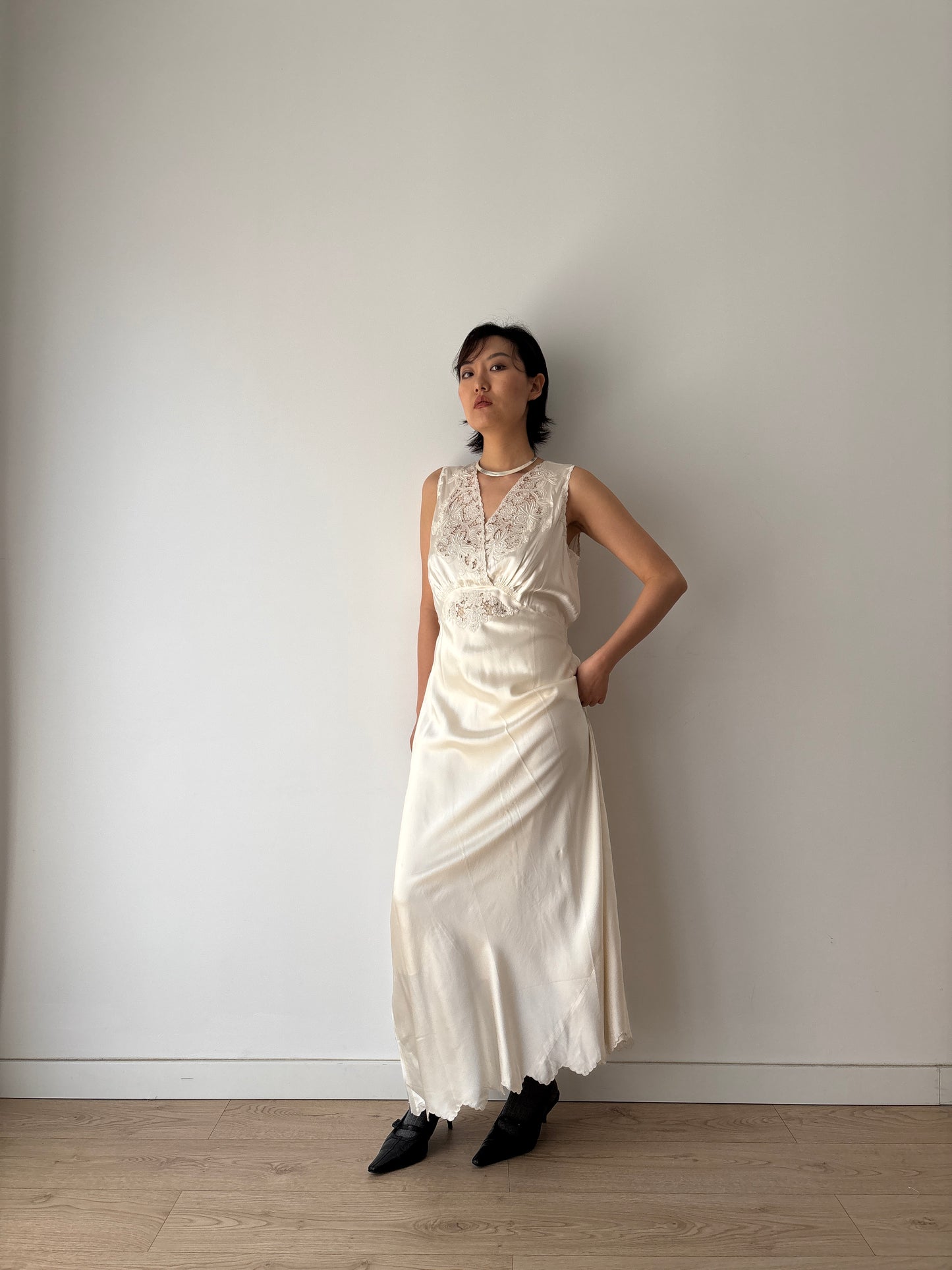 1930s Ivory Silk Satin Nightgown