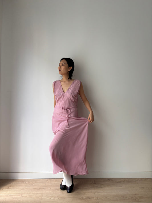 1940s Antique Bias Cut Floral Pastel Purple Pure Silk Crepe Embroidered Nightgown