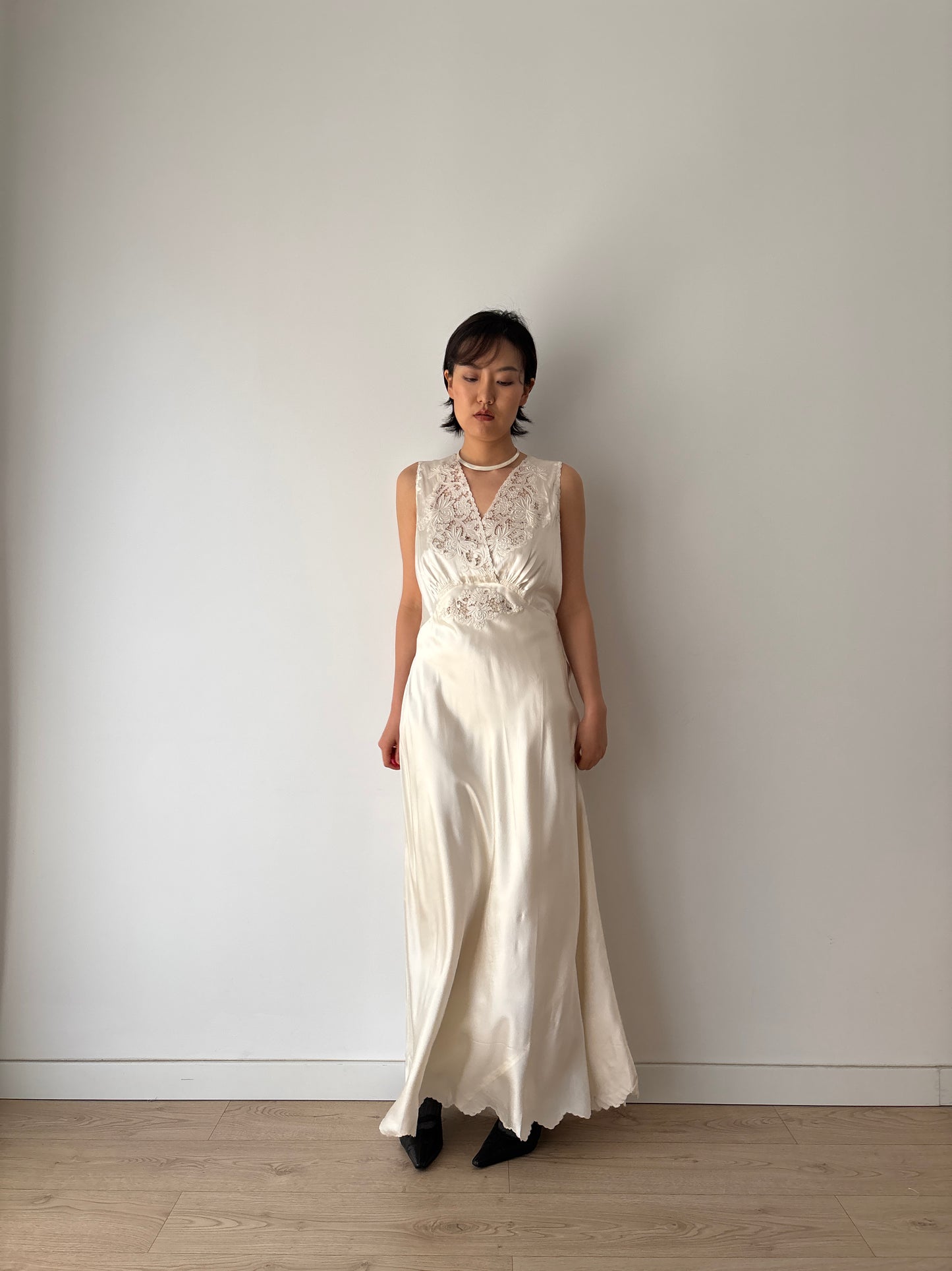 1930s Ivory Silk Satin Nightgown