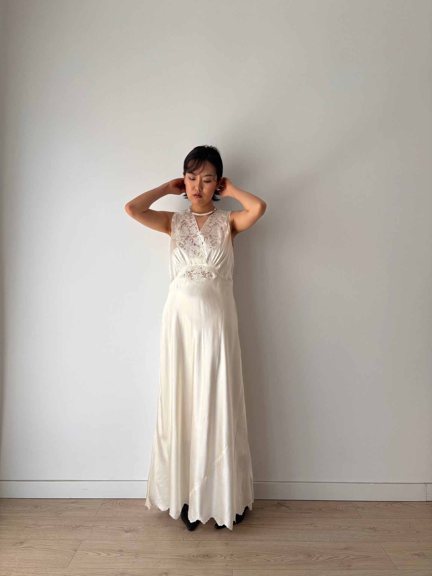 1930s Ivory Silk Satin Nightgown