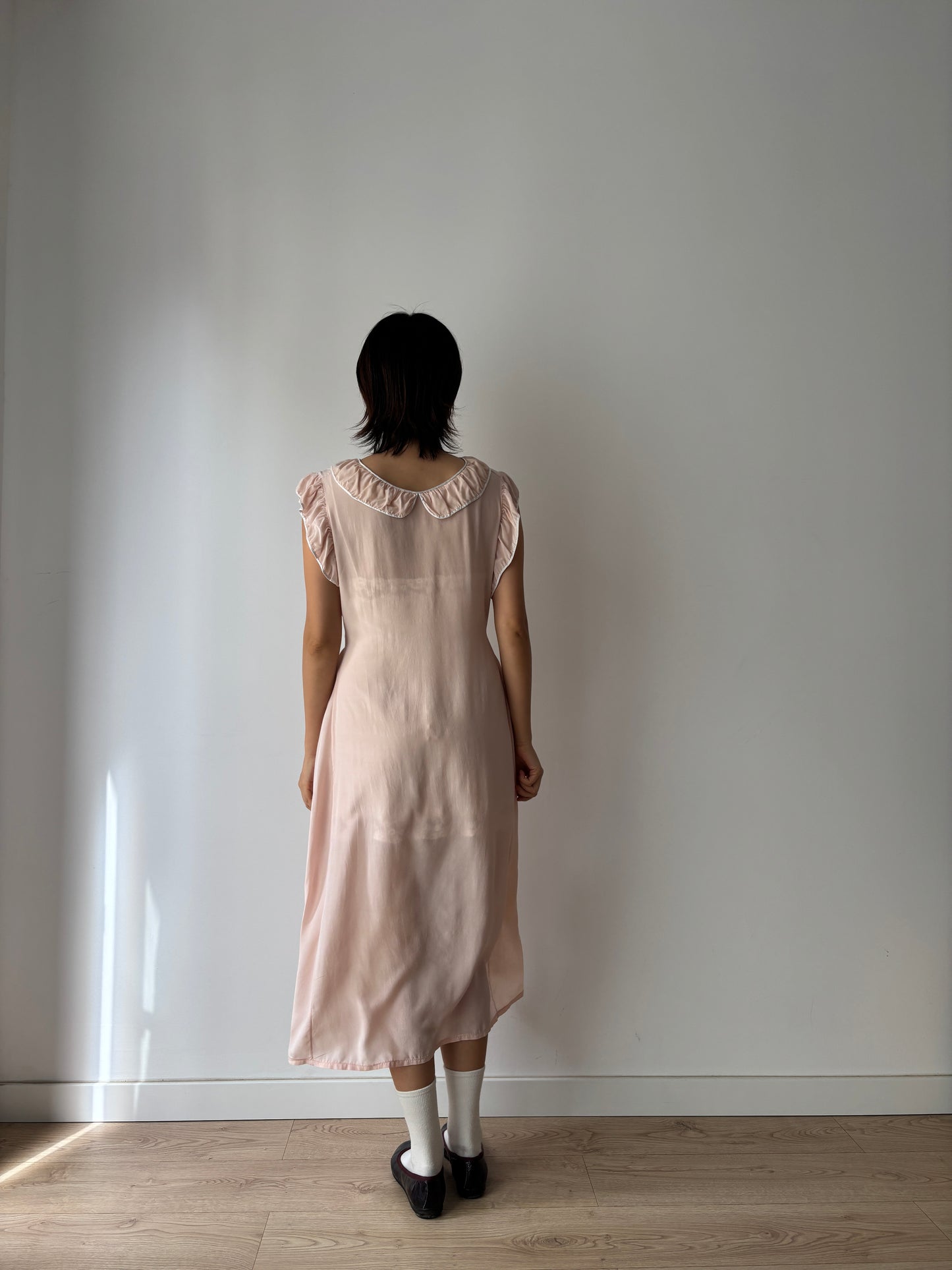 1940s Antique Ruffle Pastel Pink Pure Silk Crepe Flower Embroidered Nightgown