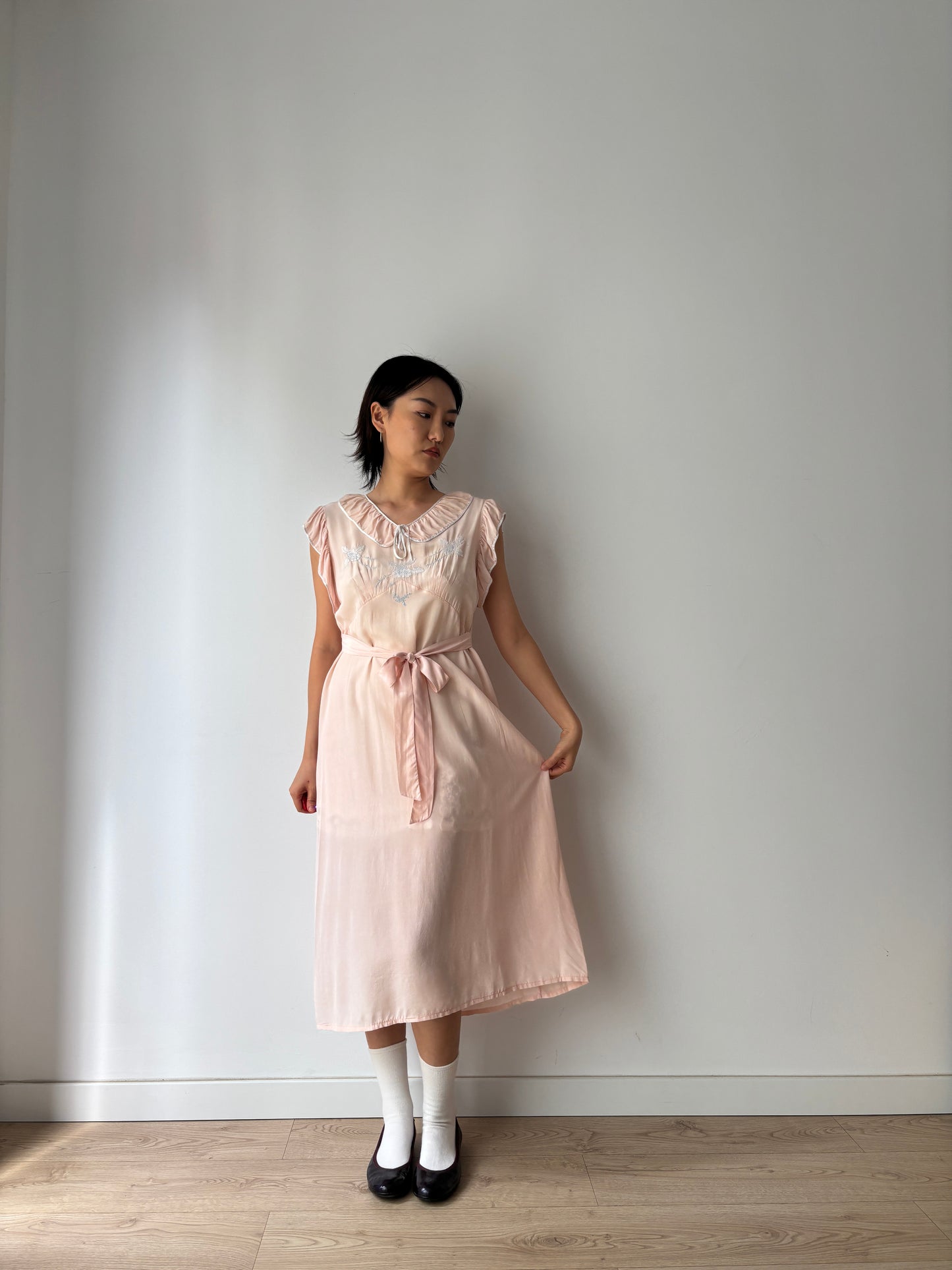 1940s Antique Ruffle Pastel Pink Pure Silk Crepe Flower Embroidered Nightgown