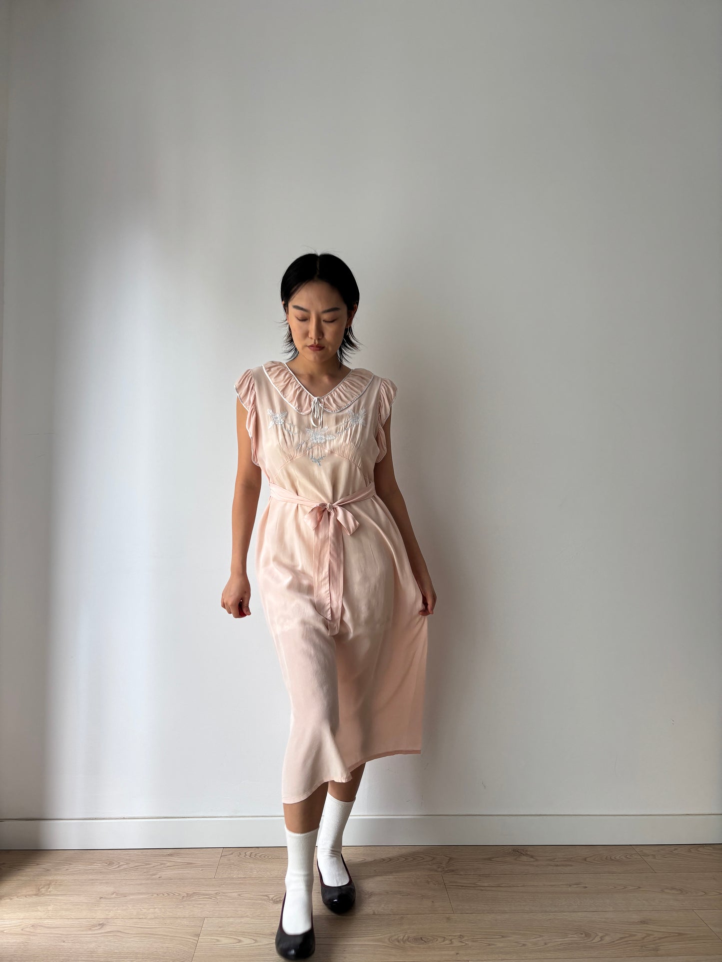 1940s Antique Ruffle Pastel Pink Pure Silk Crepe Flower Embroidered Nightgown