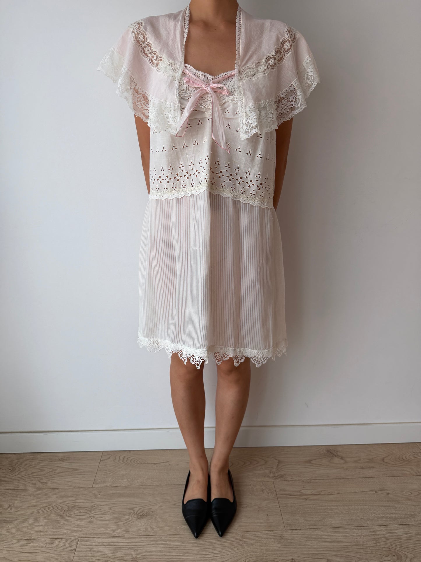 1920s Pink French Lace Cotton Bolero Embroidered Bed Jacket