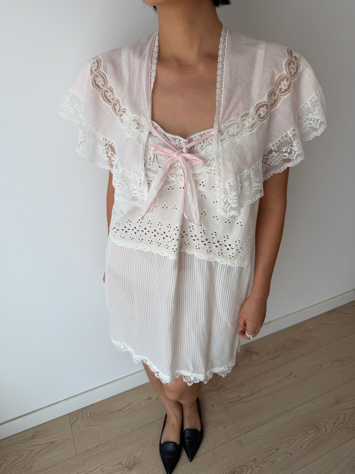 1920s Pink French Lace Cotton Bolero Embroidered Bed Jacket