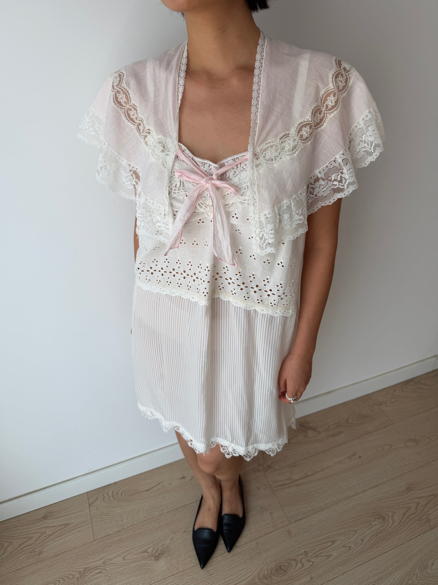 1920s Pink French Lace Cotton Bolero Embroidered Bed Jacket