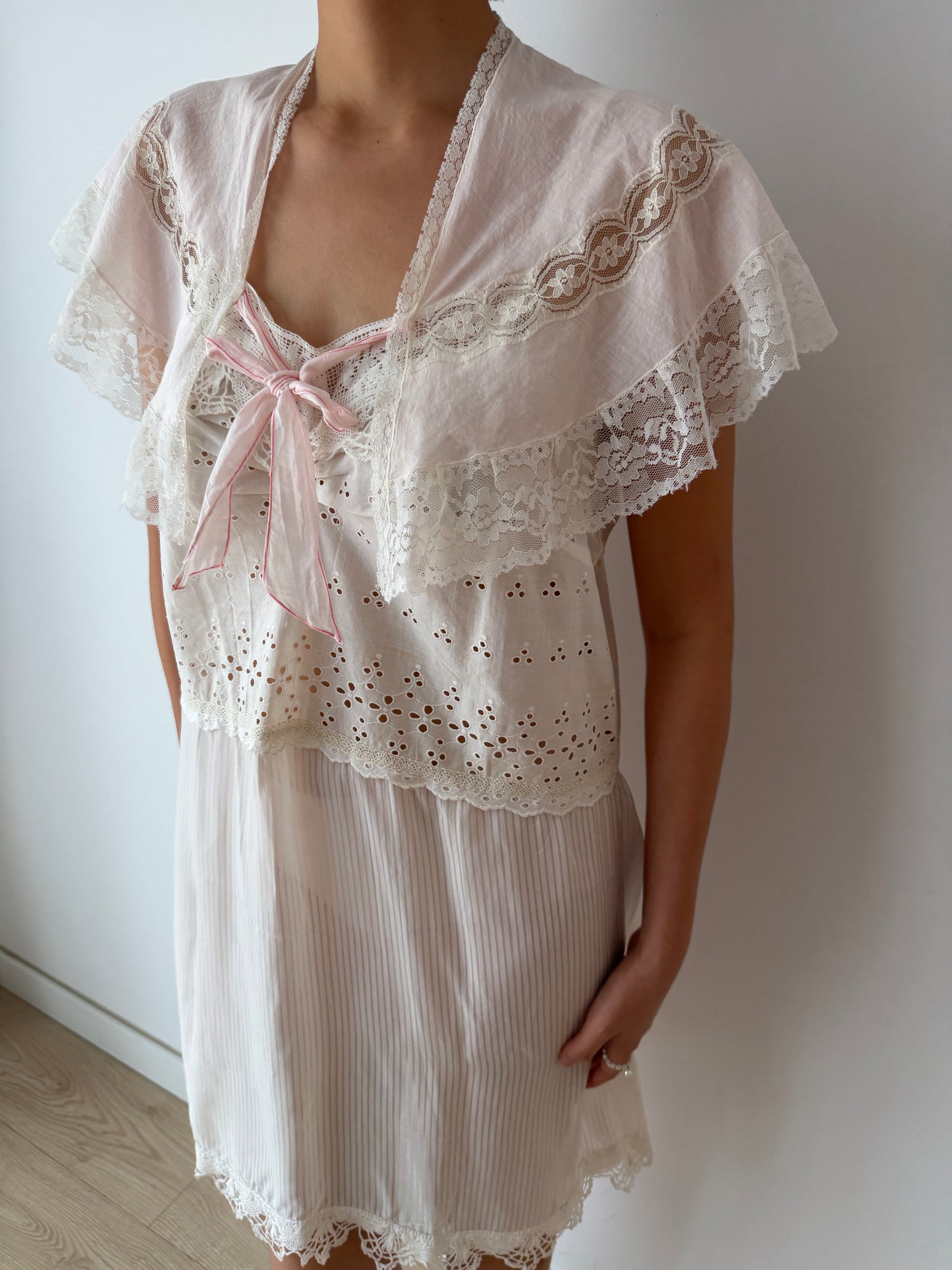 1920s Pink French Lace Cotton Bolero Embroidered Bed Jacket