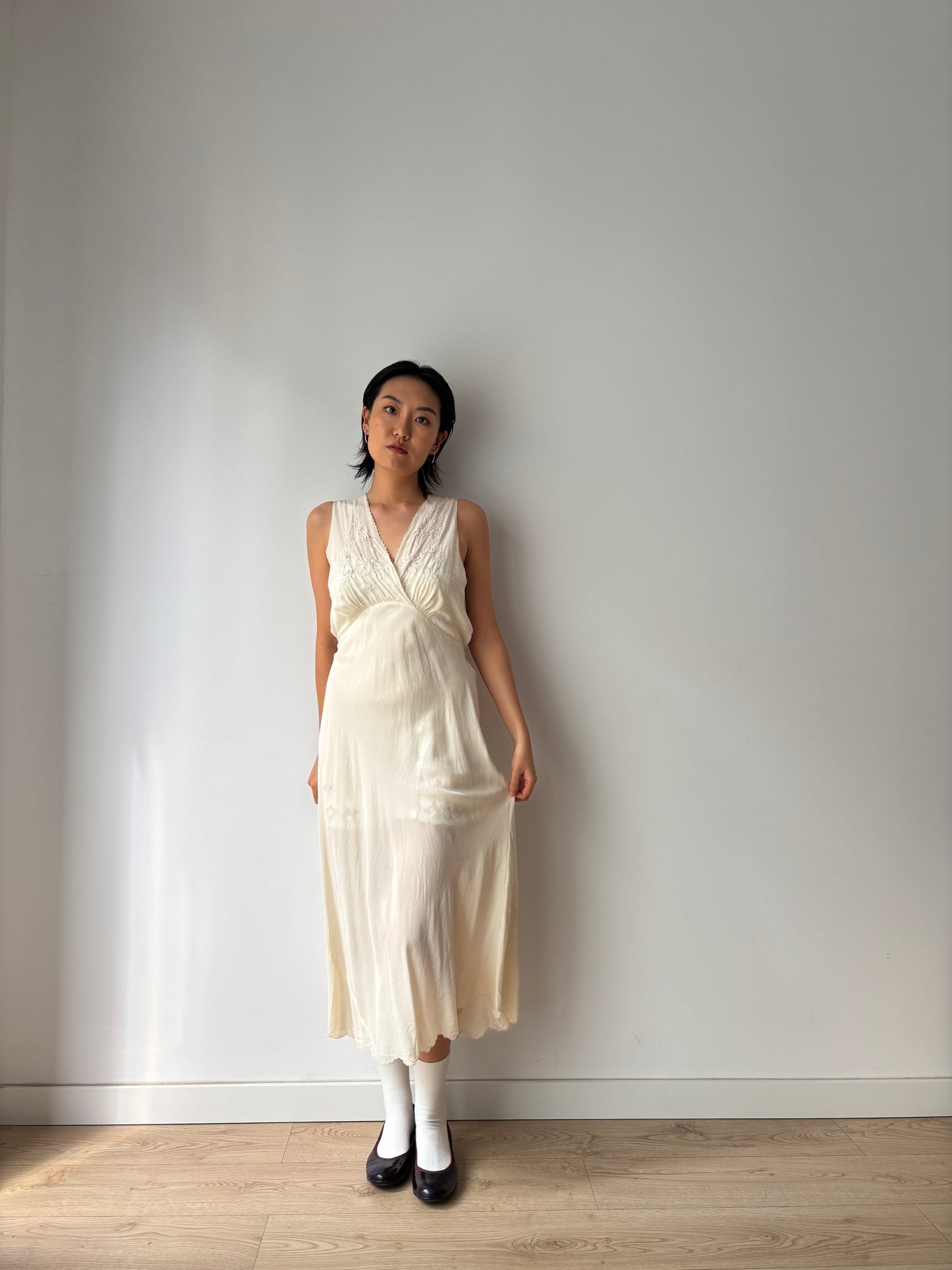 Antique vintage 1950s 1940s bias cut pure silk hand embroidered lace art deco white nightgown maxi slip dress