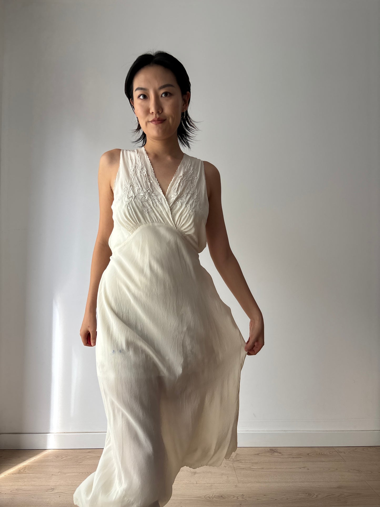 Antique vintage 1950s 1940s bias cut pure silk hand embroidered lace art deco white nightgown maxi slip dress