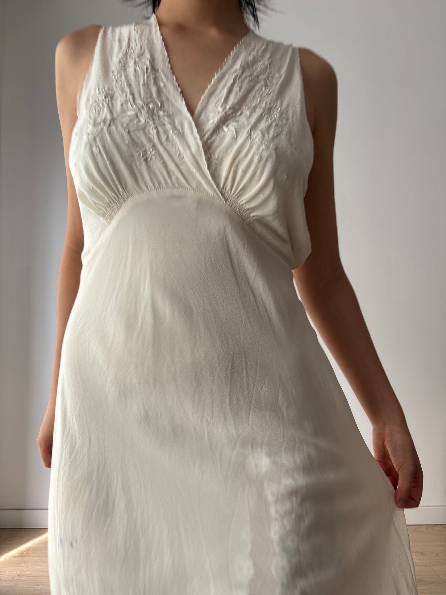 Antique vintage 1950s 1940s bias cut pure silk hand embroidered lace art deco white nightgown maxi slip dress