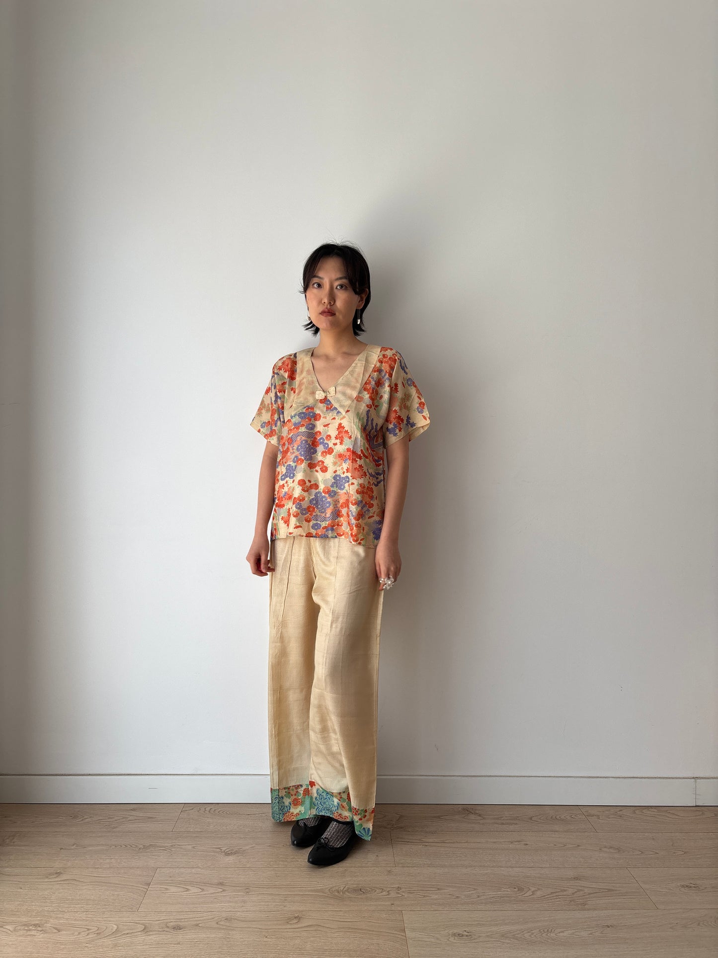 Rare 1920s 1930s Japanese Hand-Floral Painted Pure Silk Kimono Pajama 2-piece Set, Art Deco Romantic Top & Pants