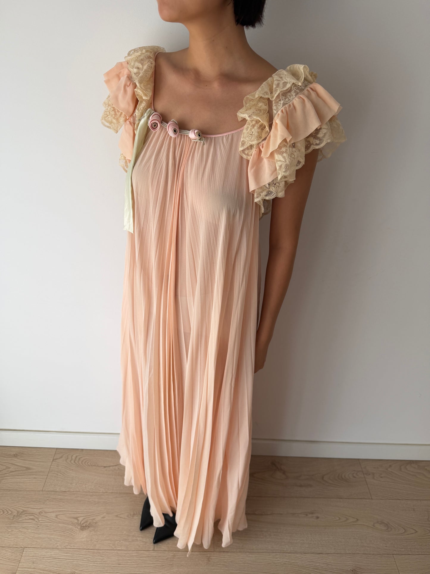 Vintage Peach Pure Silk Heavy Lace Nightgown With Rose, Florentine Floral Romantic Maxi Dress
