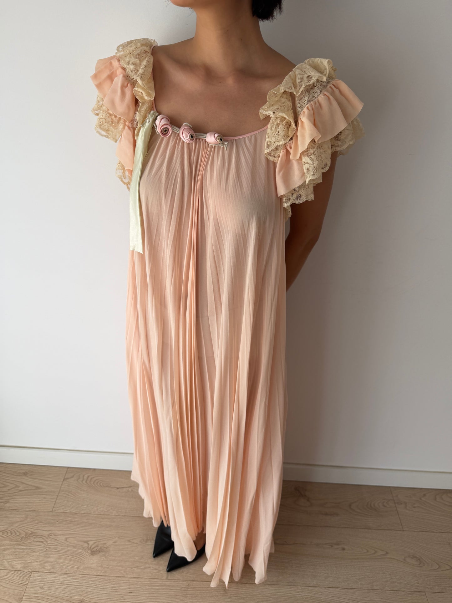 Vintage Peach Pure Silk Heavy Lace Nightgown With Rose, Florentine Floral Romantic Maxi Dress