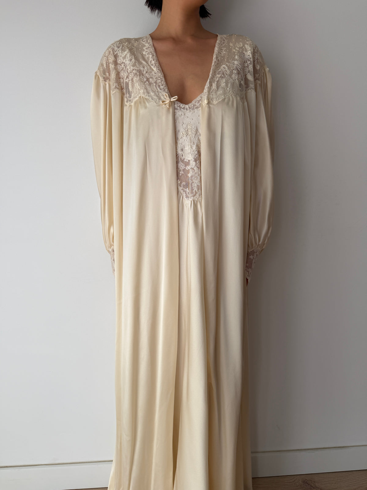 Rare Vintage Florentine Pure Silk Nightgown & Robe Set