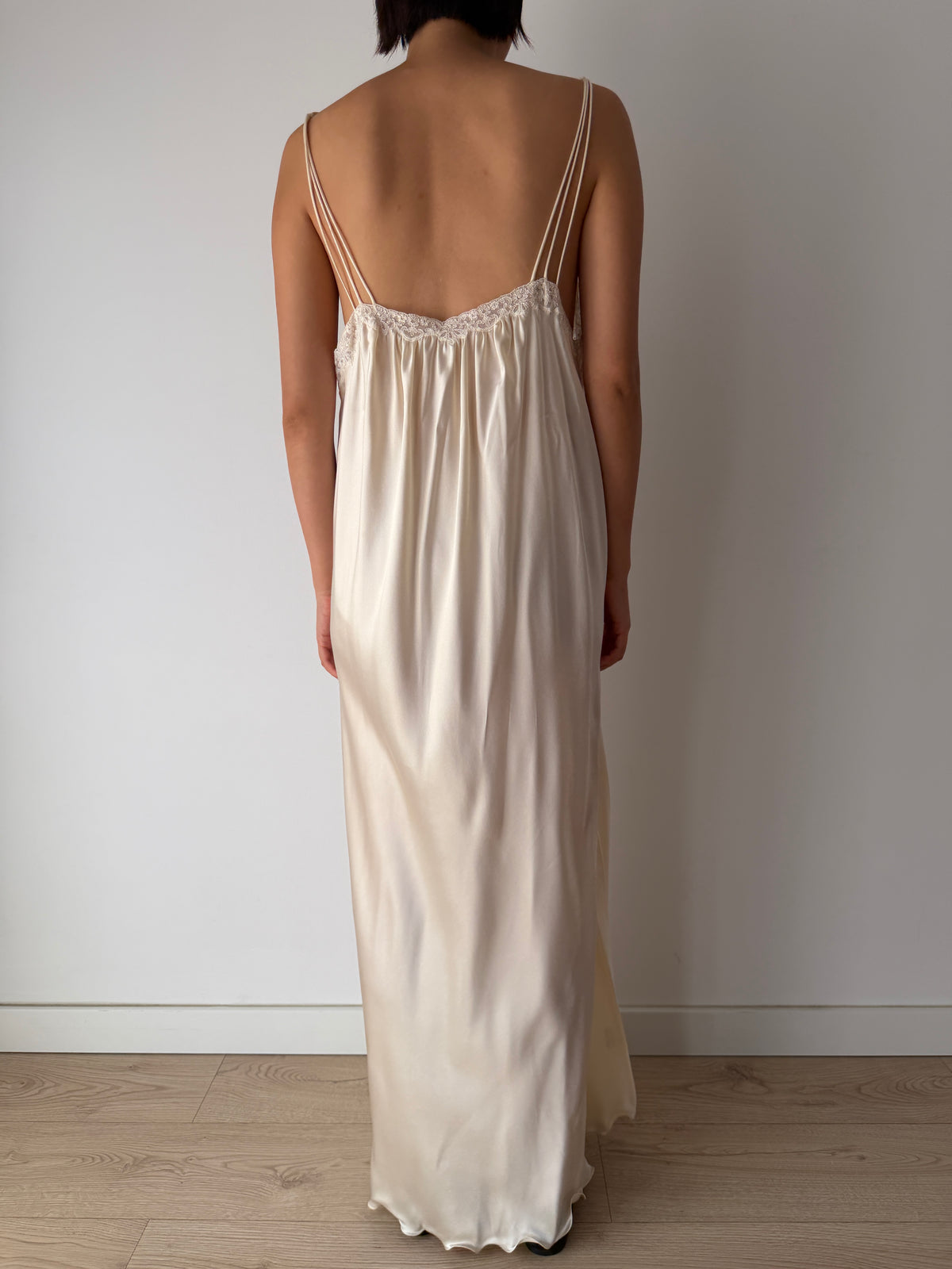 Rare Vintage Florentine Pure Silk Nightgown & Robe Set