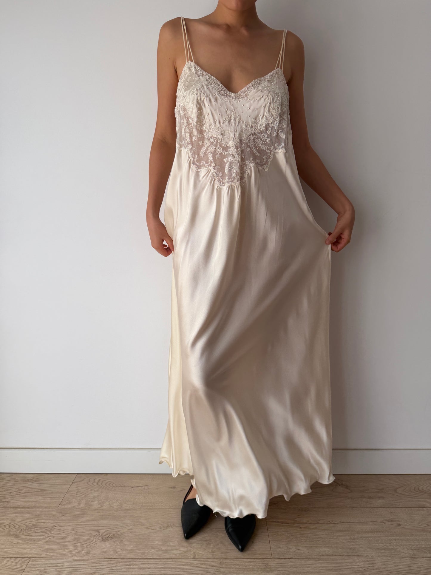 Rare Vintage Florentine Pure Silk Nightgown & Robe Set