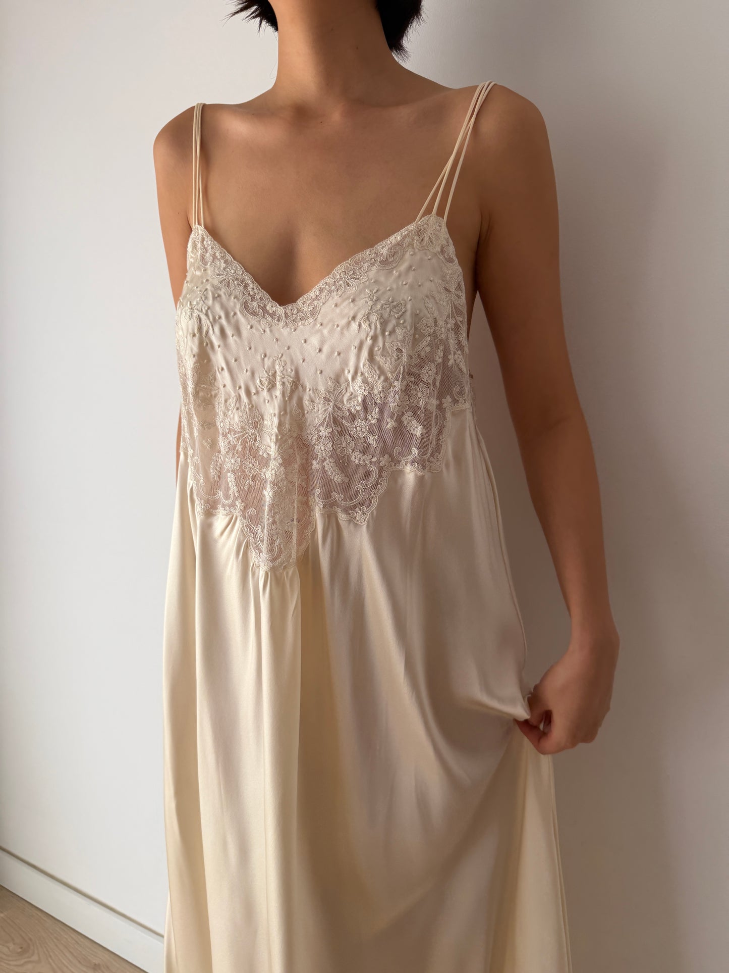 Rare Vintage Florentine Pure Silk Nightgown & Robe Set