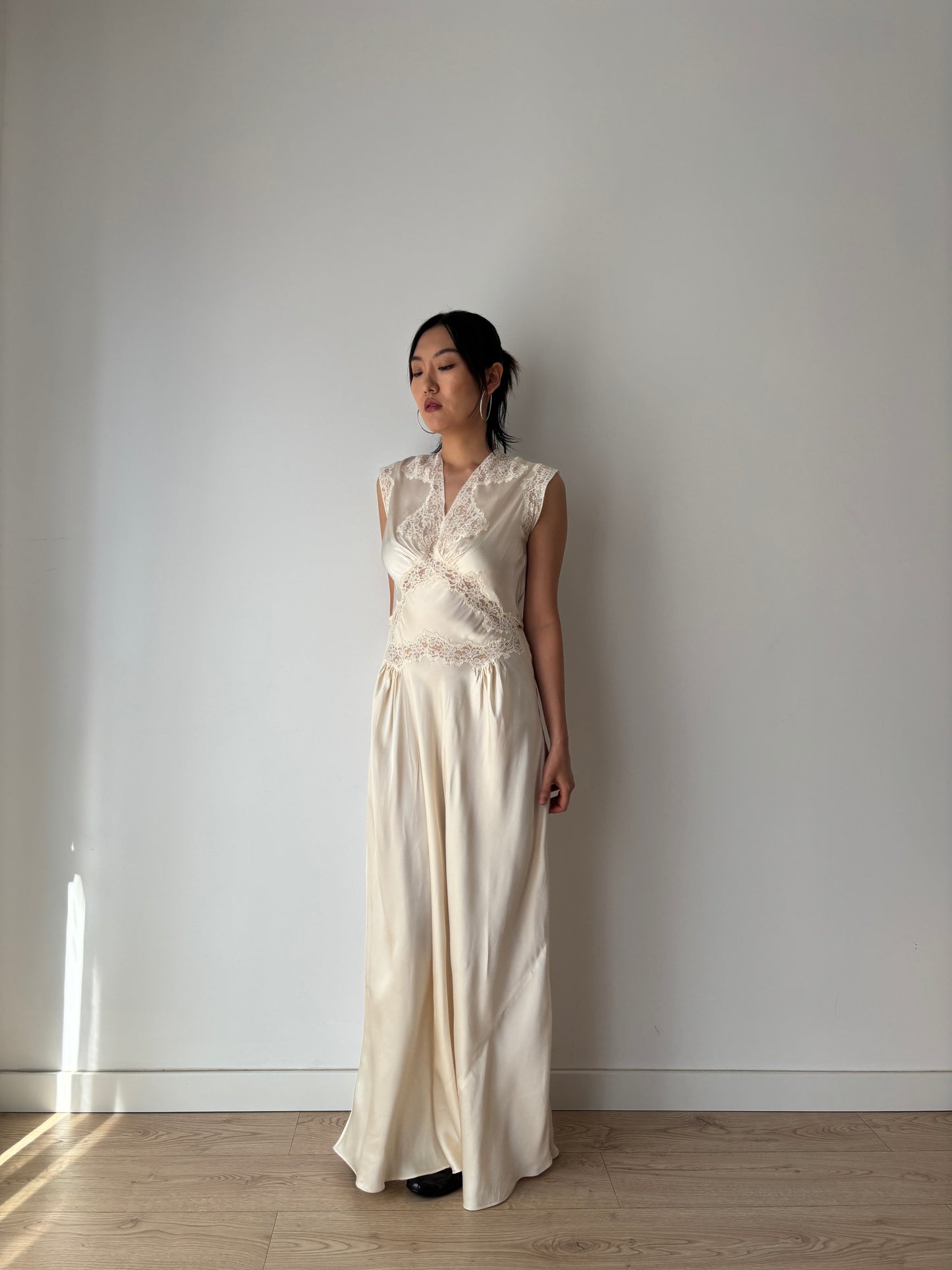 1930s Vintage Silk Bridal Nightgown, Lace Art Deco Bias Cut Maxi Slip Dress