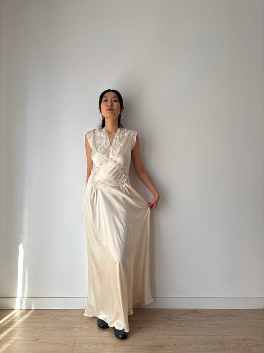 1930s Vintage Silk Bridal Nightgown, Lace Art Deco Bias Cut Maxi Slip Dress