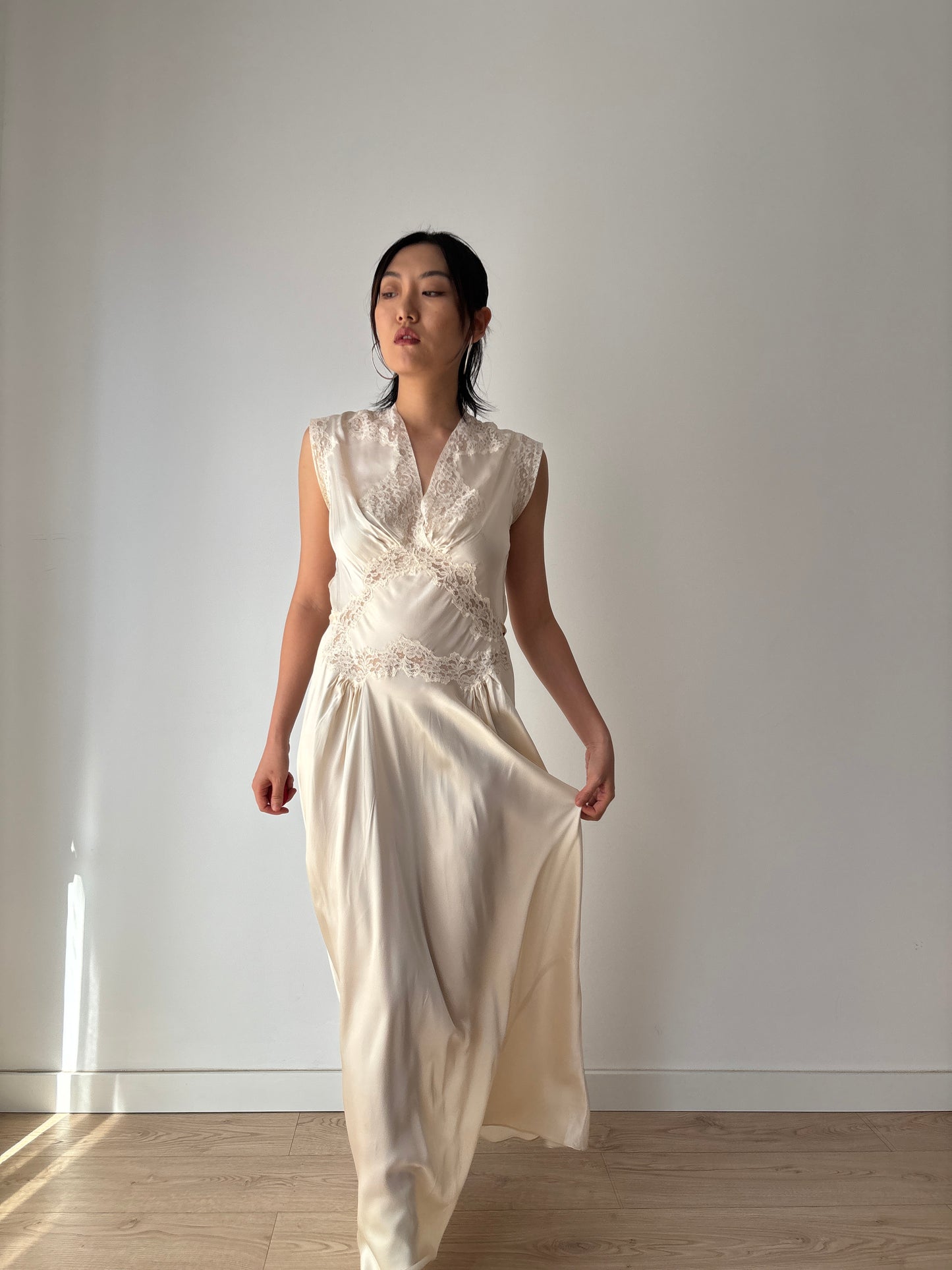 1930s Vintage Silk Bridal Nightgown, Lace Art Deco Bias Cut Maxi Slip Dress