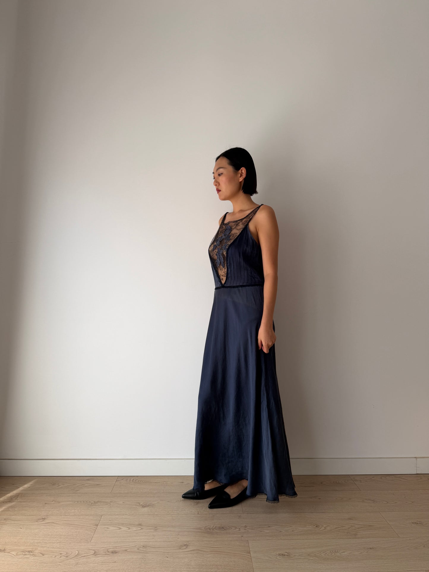 Vintage 90s Chic Y2K dark blue pure silk maxi lace dress