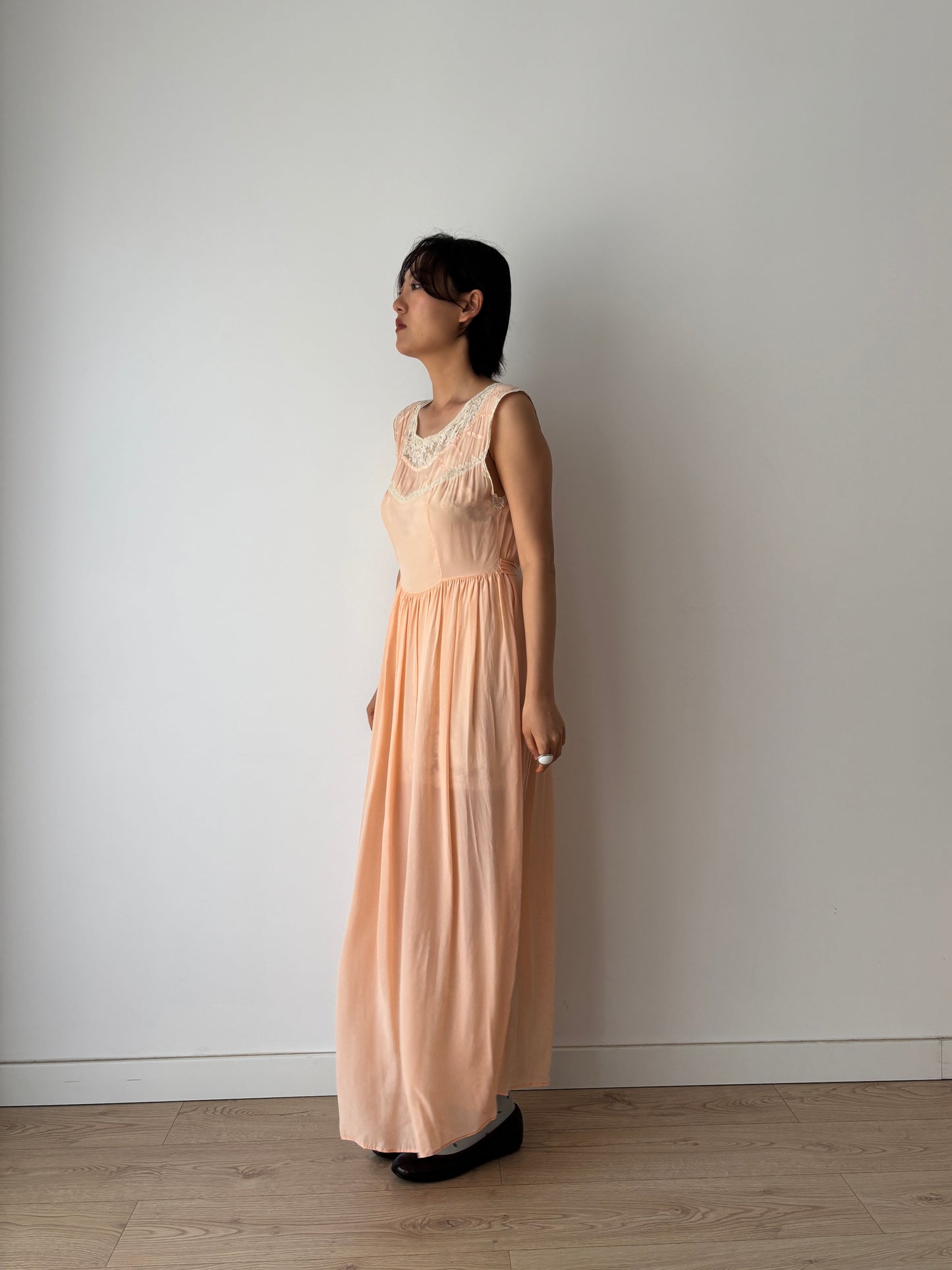 1930s Peach Silk Chiffon French Lace Nightgown