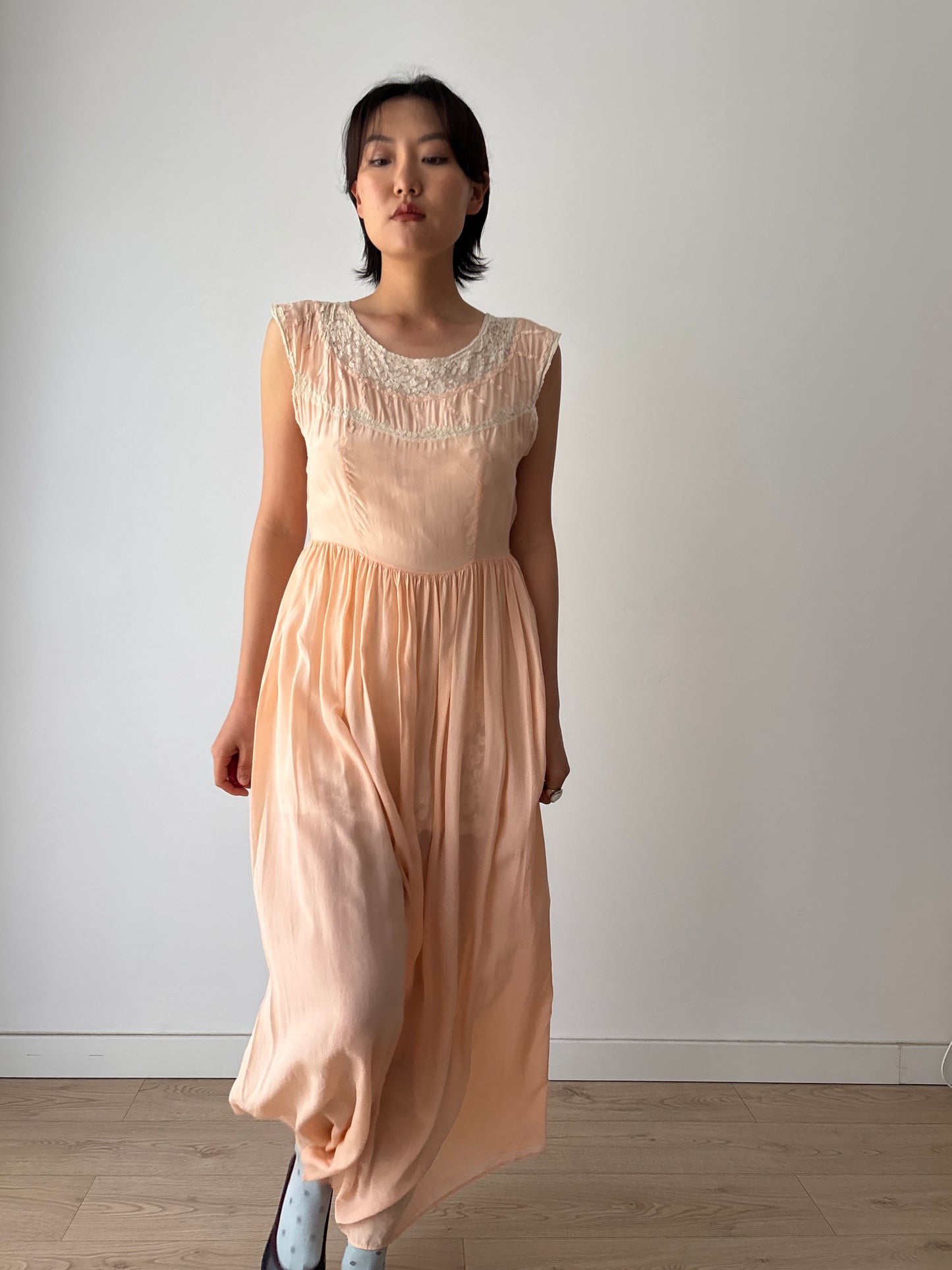 1930s Peach Silk Chiffon French Lace Nightgown