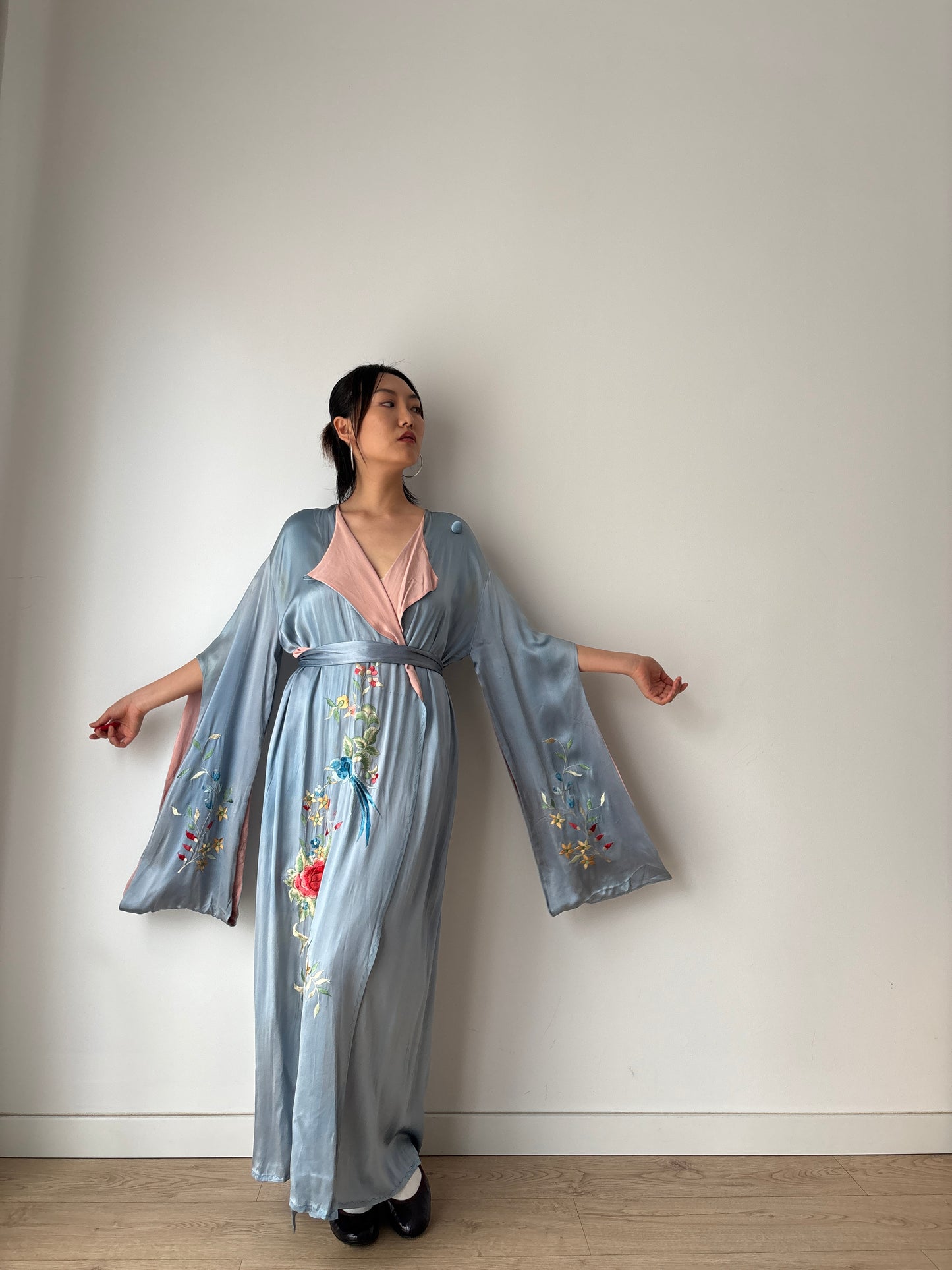 1930s 1920s silk Japanese handmade embroidery Kimono Jacket