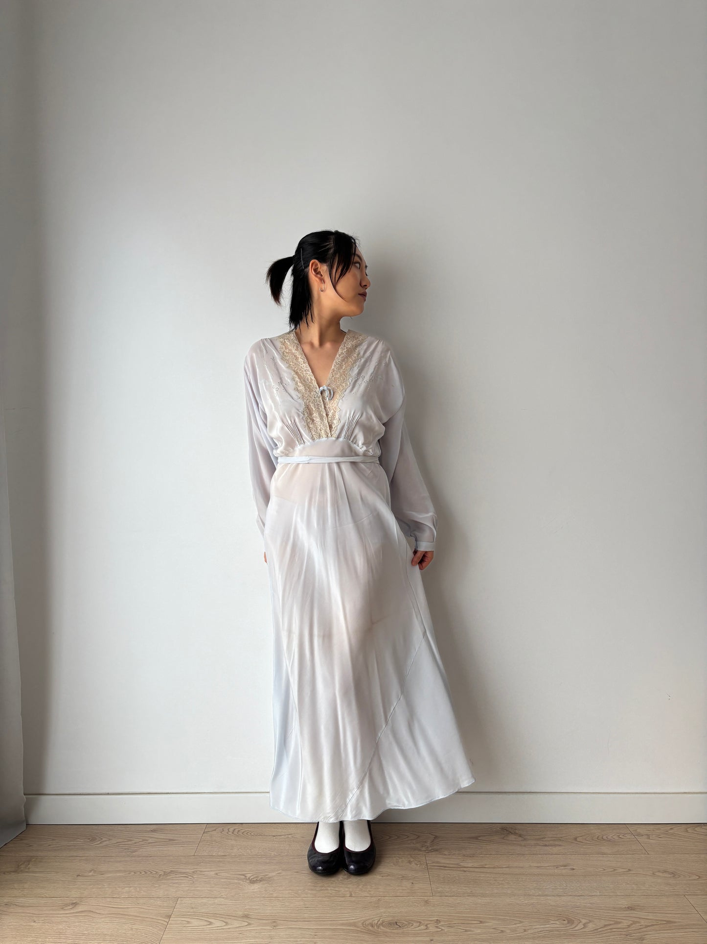 1930s Antique Blue Bias Cut Negligee Embroidery Nightgown