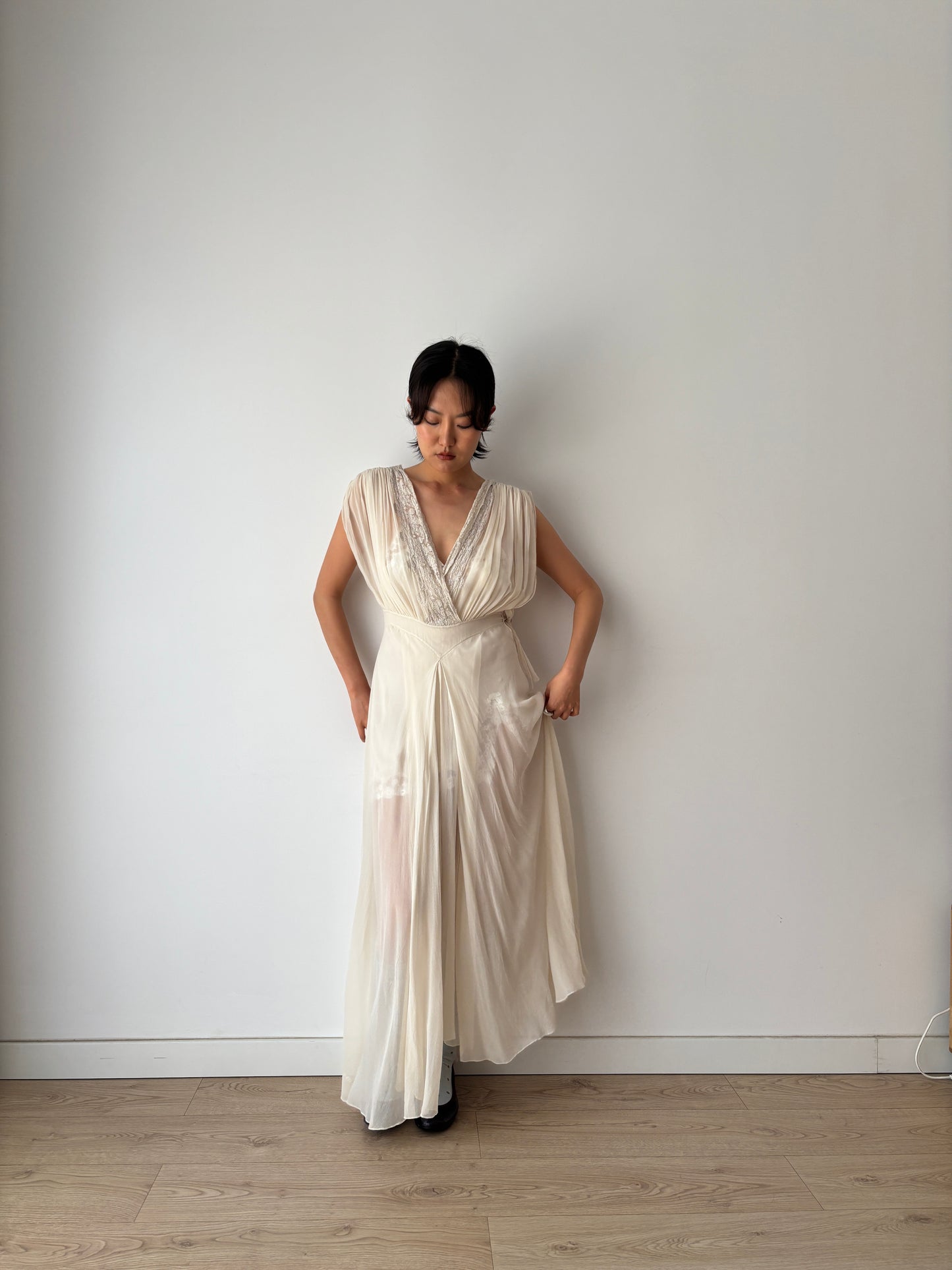 1930s White Silk Chiffon French Lace Bridal Dress, Bias Cut Romantic Slip Gown, Old Hollywood Lingerie