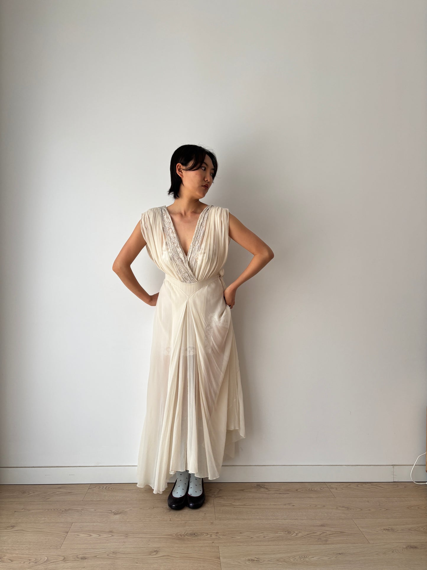 1930s White Silk Chiffon French Lace Bridal Dress, Bias Cut Romantic Slip Gown, Old Hollywood Lingerie