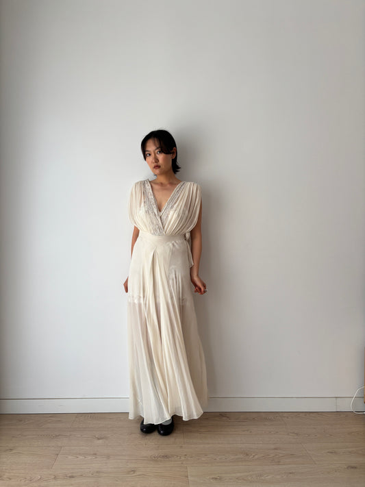 1930s White Silk Chiffon French Lace Bridal Dress, Bias Cut Romantic Slip Gown, Old Hollywood Lingerie