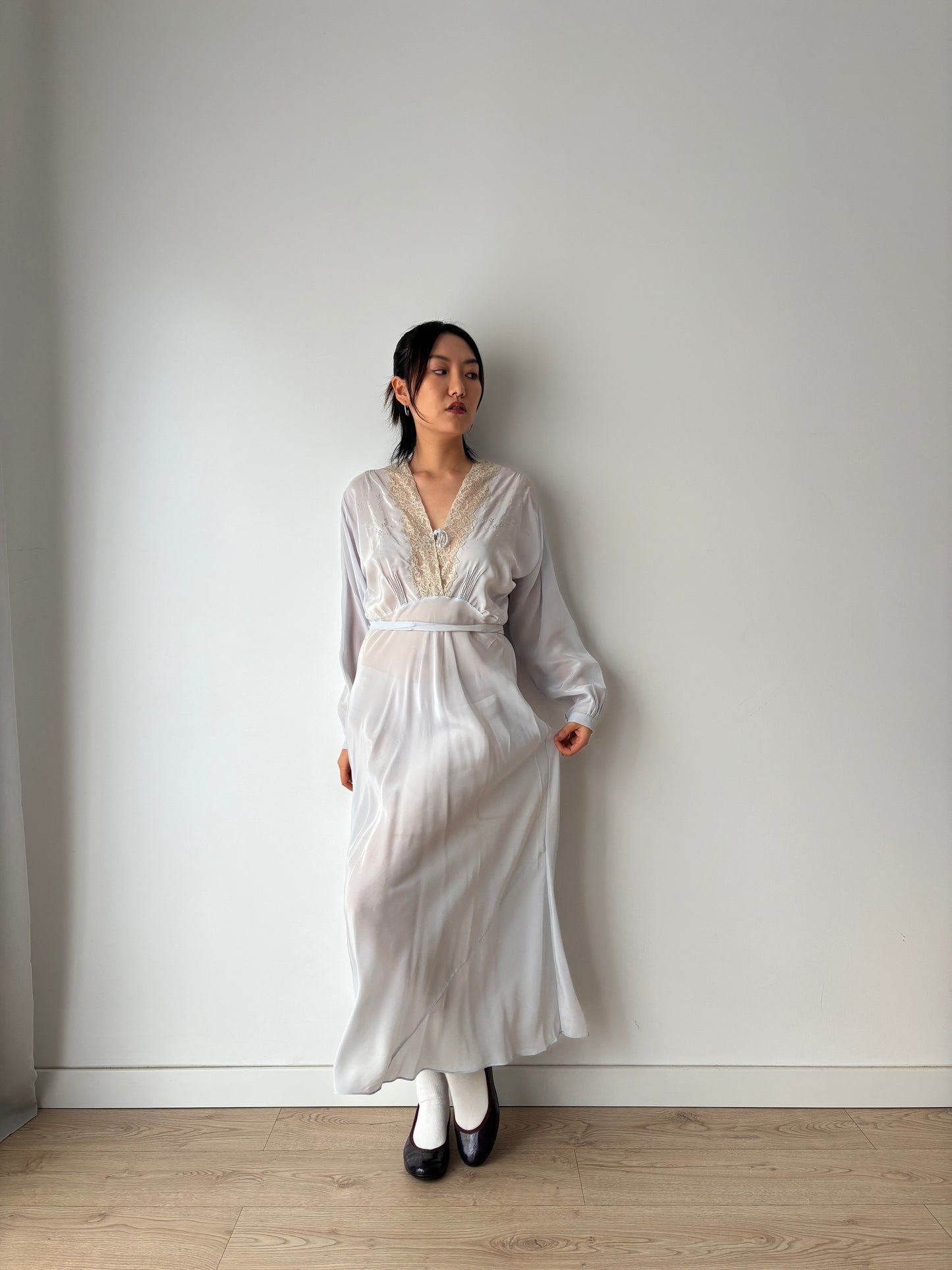 1930s Antique Blue Bias Cut Negligee Embroidery Nightgown