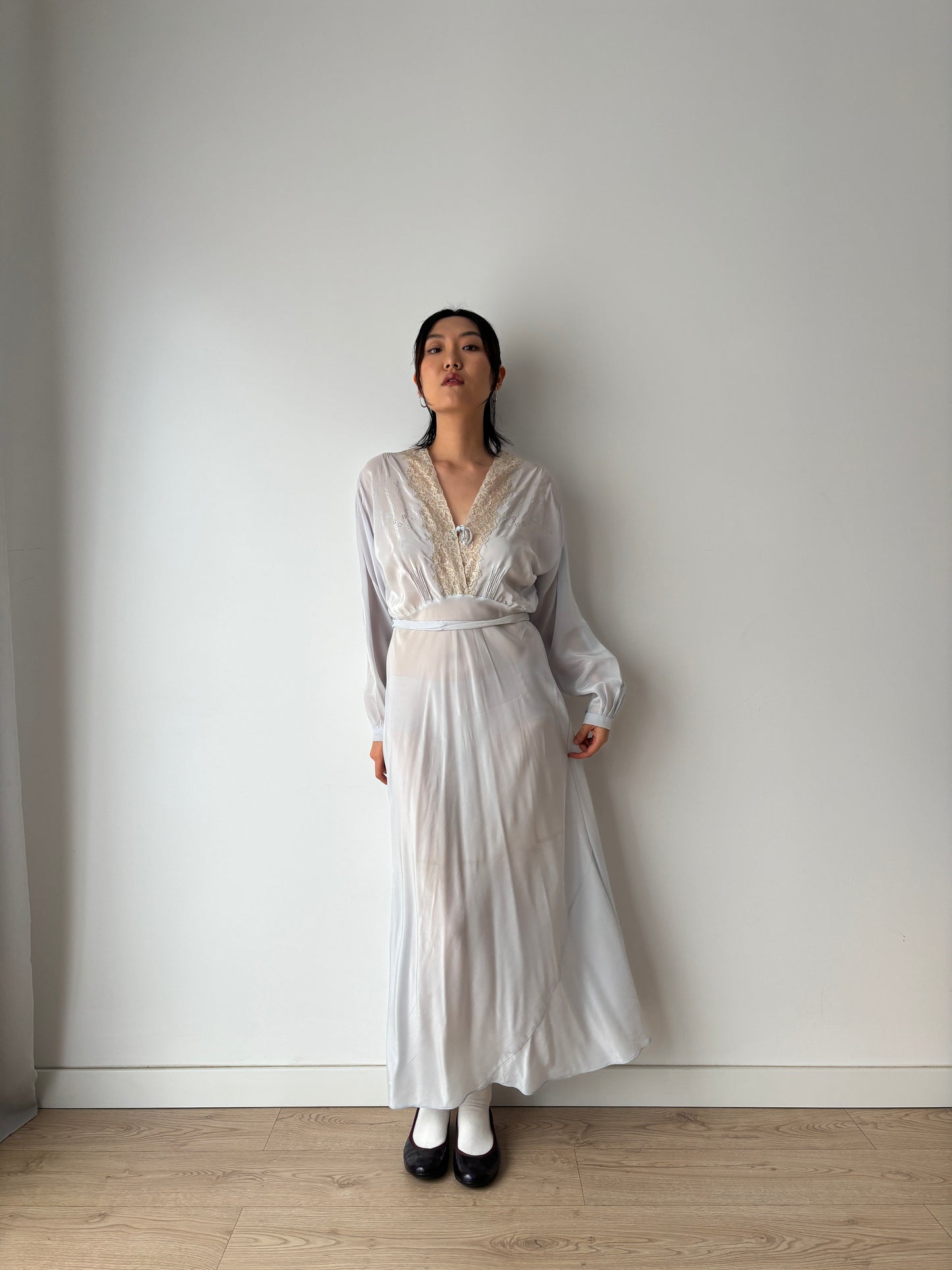 1930s Antique Blue Bias Cut Negligee Embroidery Nightgown