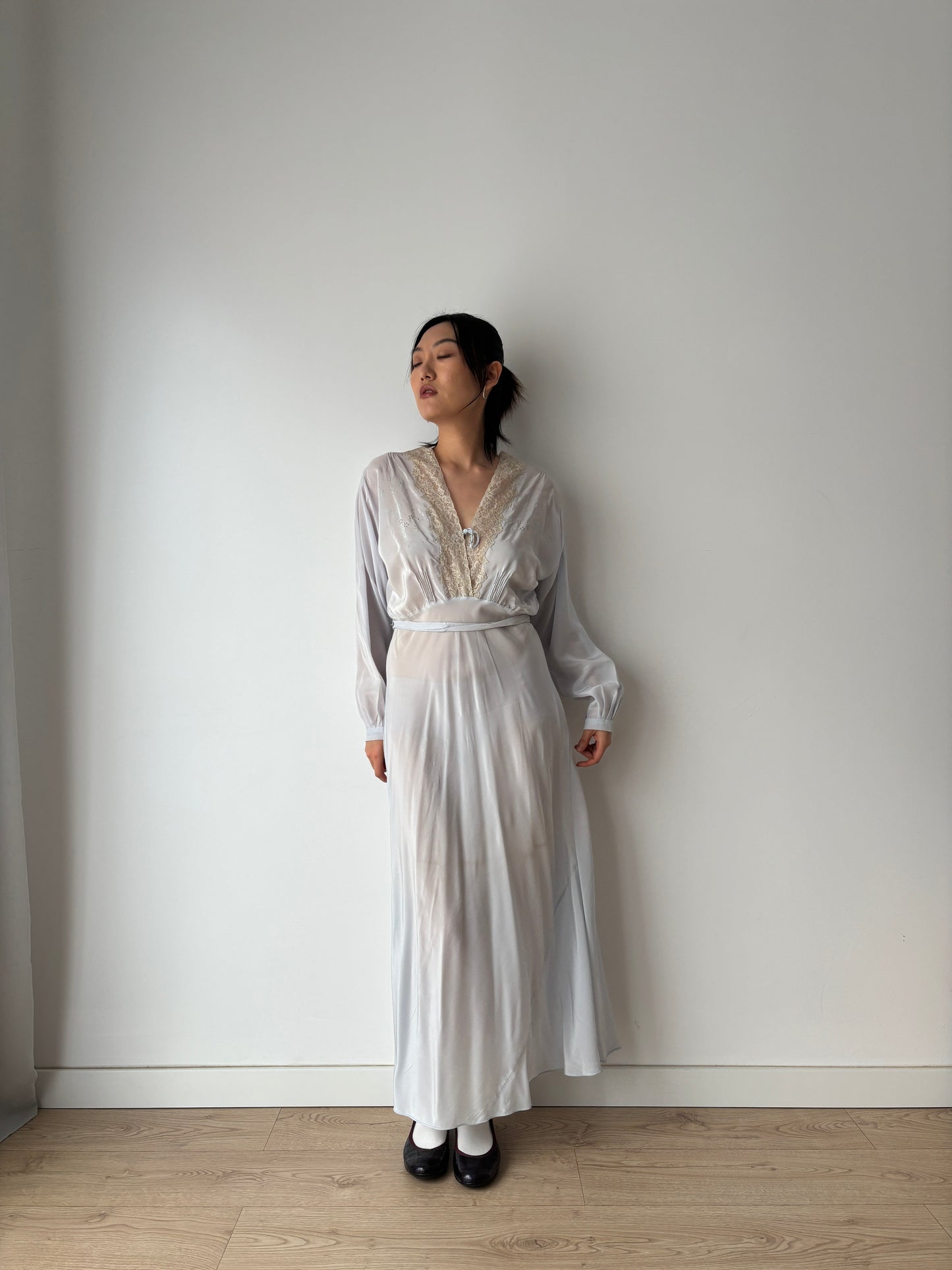 1930s Antique Blue Bias Cut Negligee Embroidery Nightgown