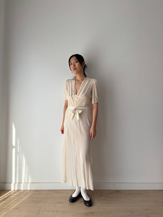 1930s–1940s White Silk Lace Wedding Dress, Vintage Appliqué Bridal Slip Gown