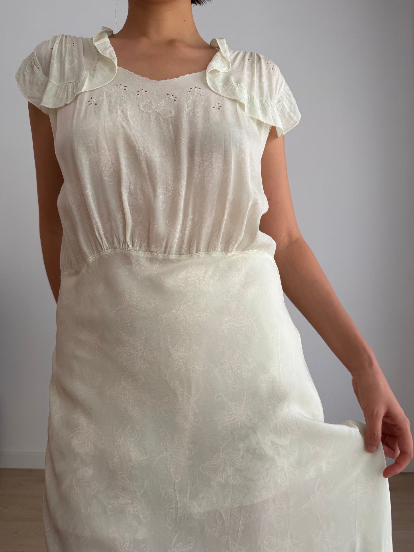 1940s Bow Mint Pale Green Silk Crepe Floral Print Dress, Romantic Ruffled Dress